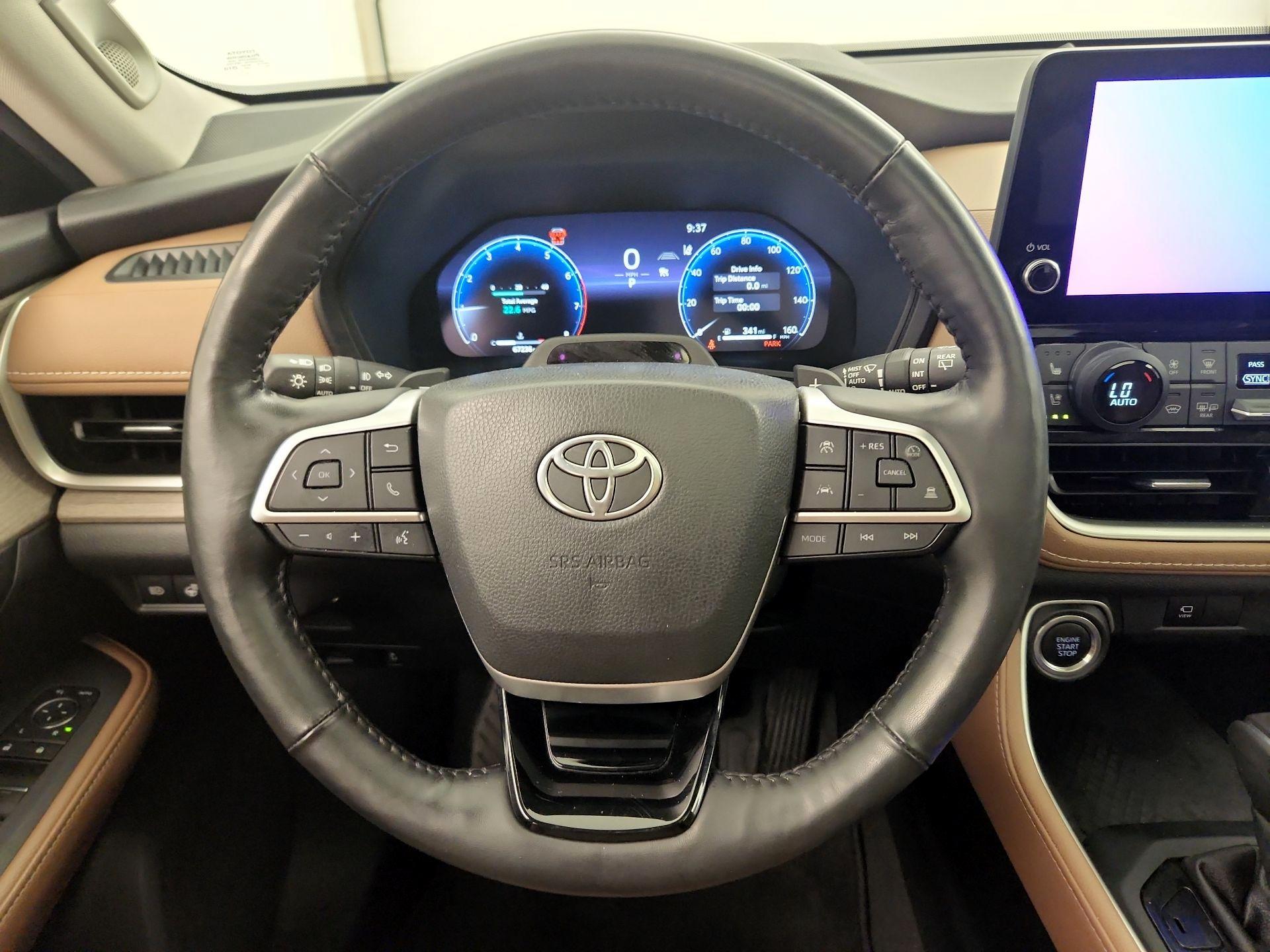 Thumbnail: 2024 Toyota Grand Highlander - 10