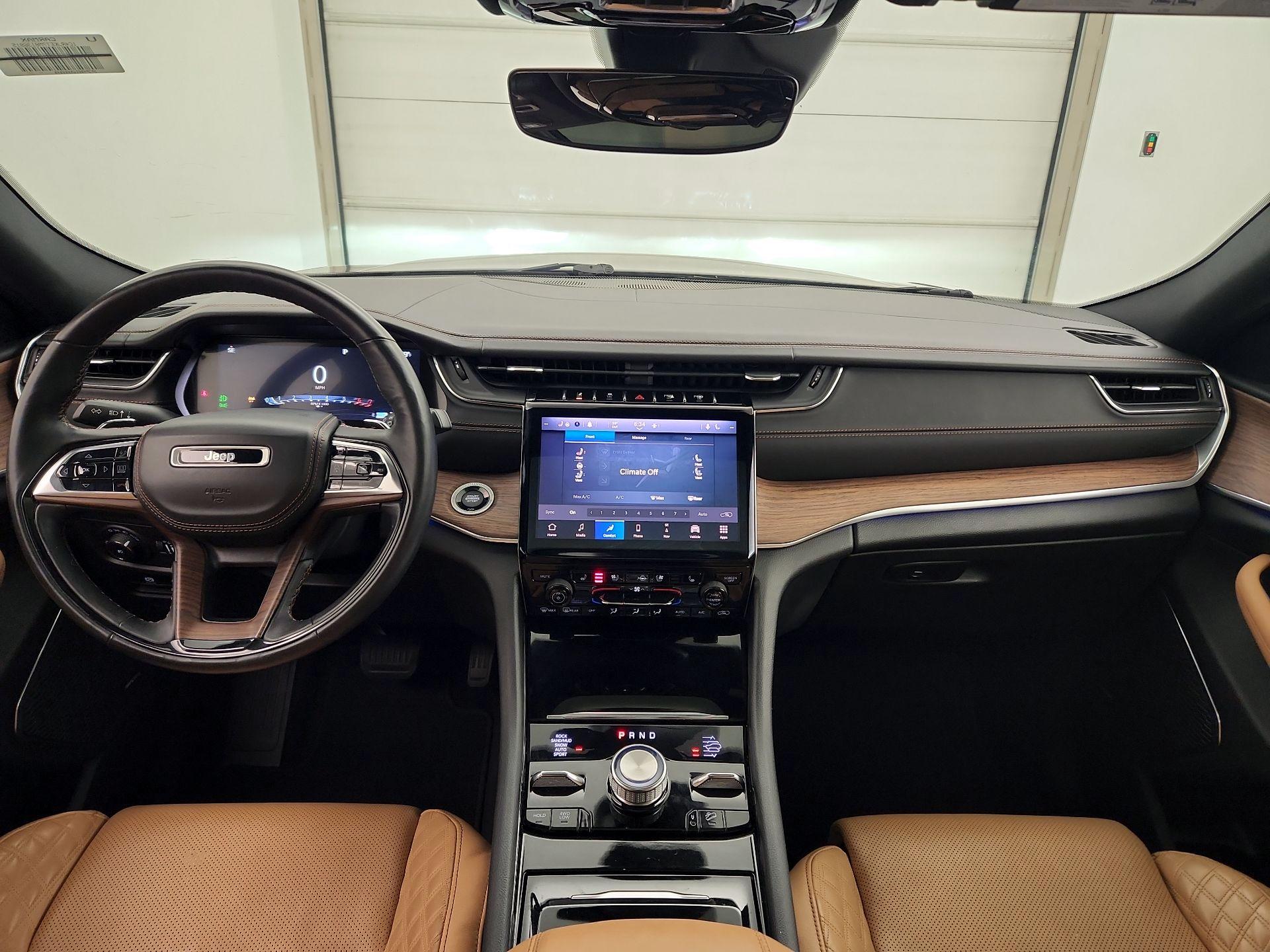 Thumbnail: 2021 Jeep Grand Cherokee L - 9