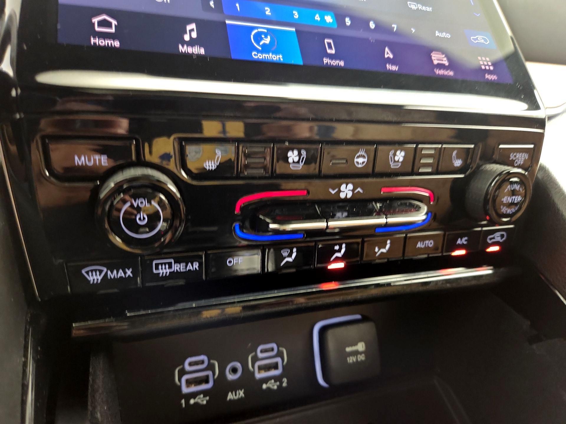 Thumbnail: 2021 Jeep Grand Cherokee L - 17