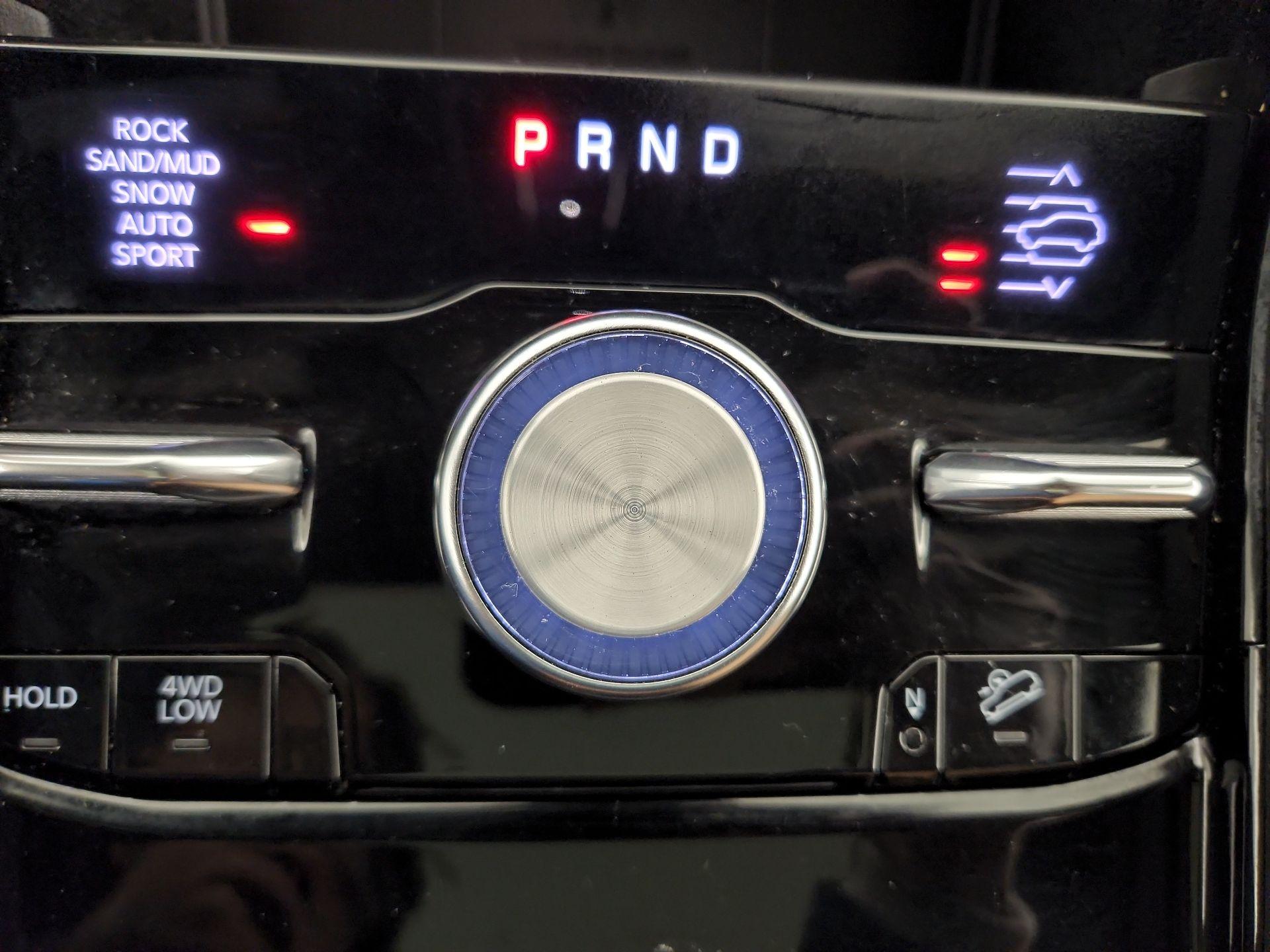 Thumbnail: 2021 Jeep Grand Cherokee L - 18