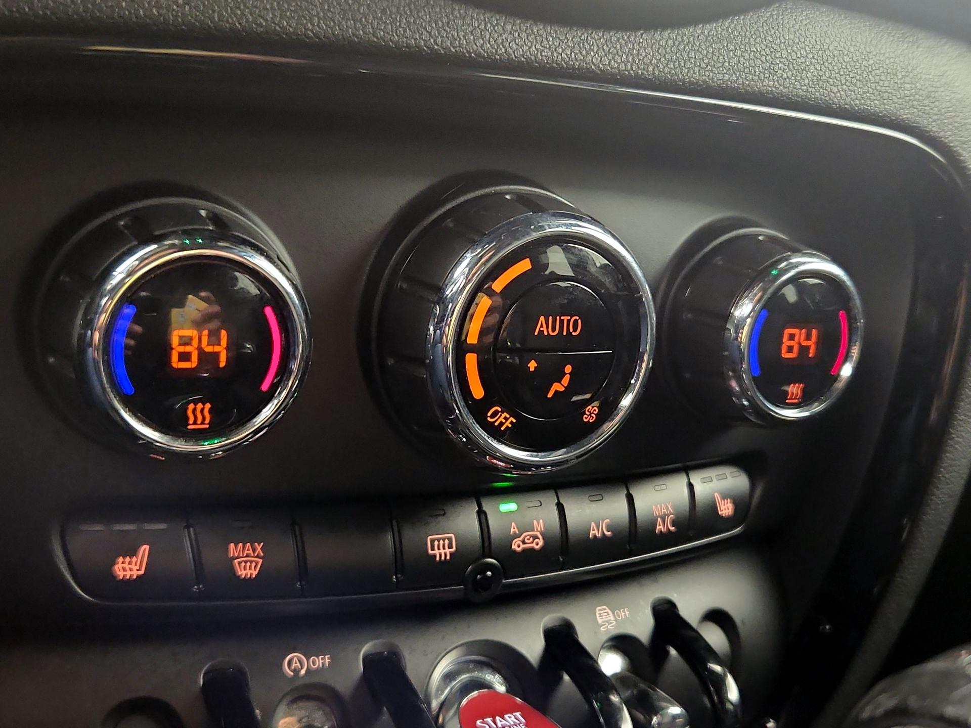 Thumbnail: 2017 MINI Cooper Clubman - 15