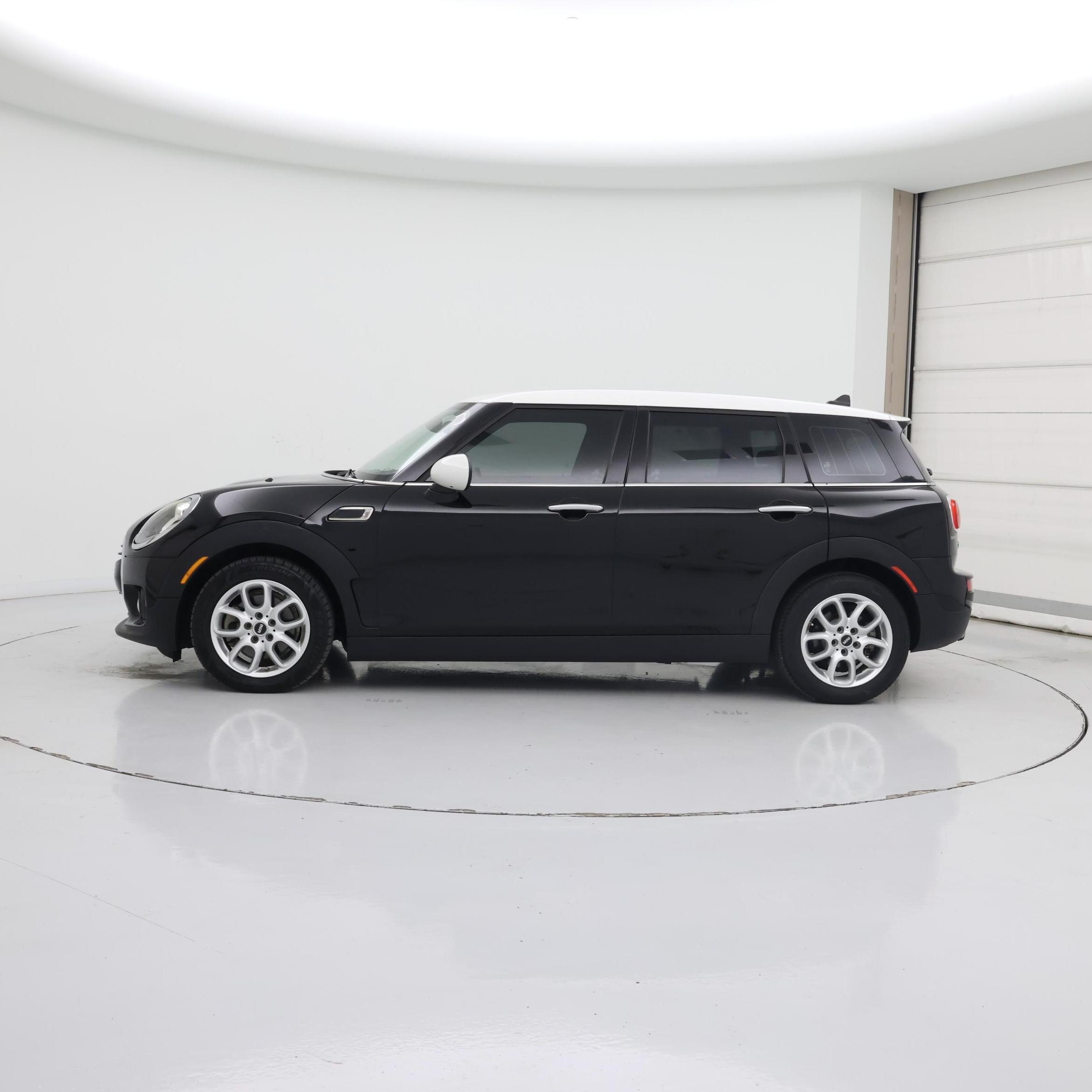 Thumbnail: 2017 MINI Cooper Clubman - 3