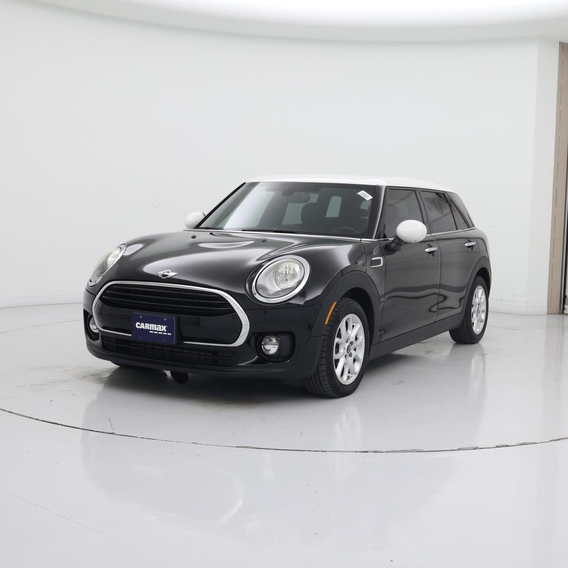 Thumbnail: 2017 MINI Cooper Clubman - 4