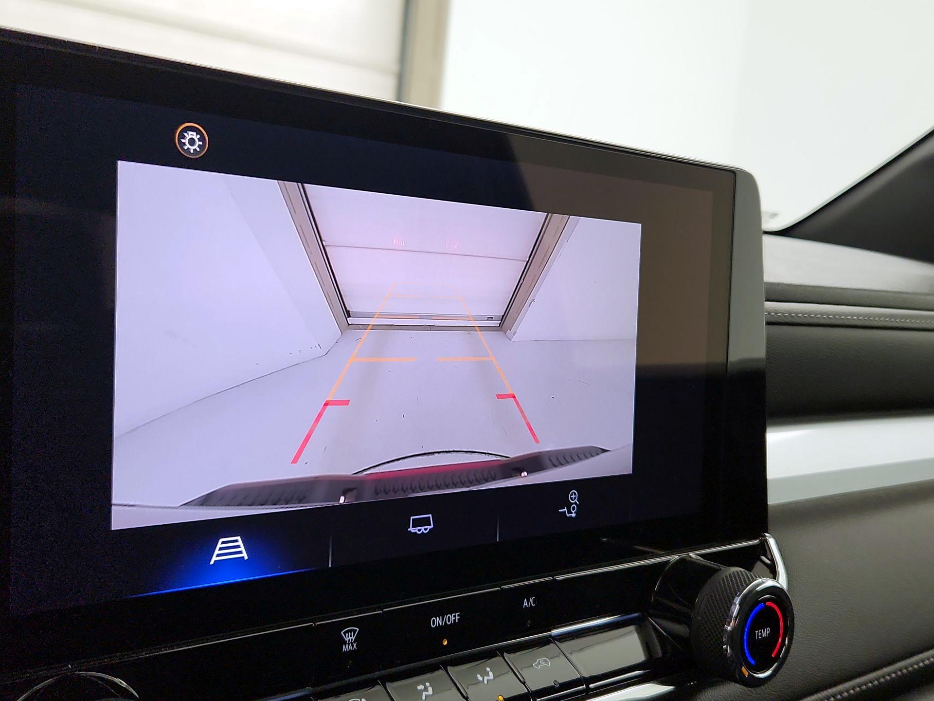 Thumbnail: 2024 Chevrolet Colorado - 15