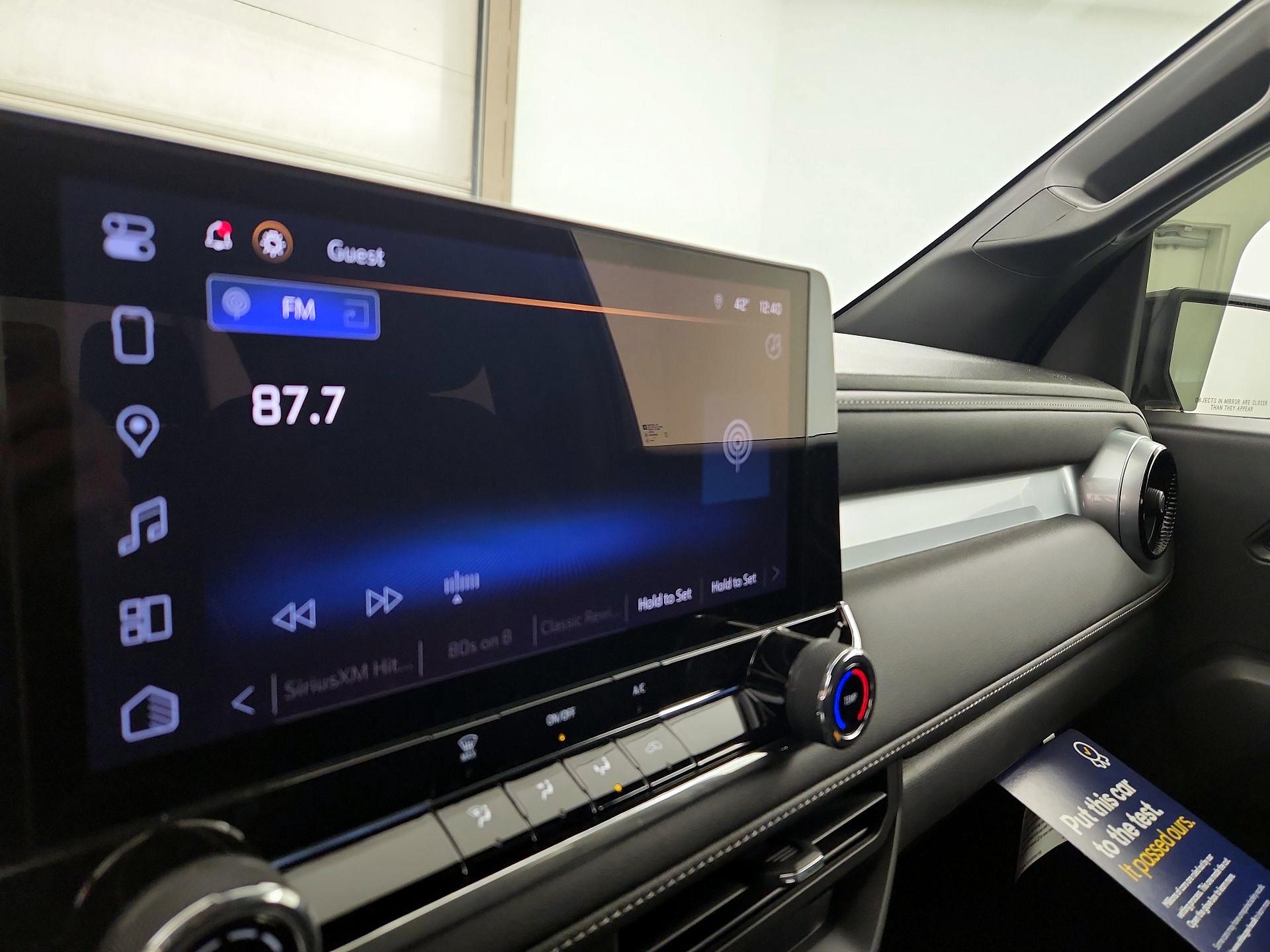 Thumbnail: 2024 Chevrolet Colorado - 16