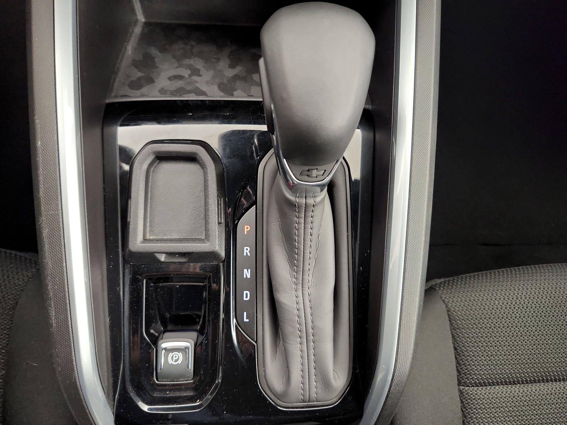 Thumbnail: 2024 Chevrolet Colorado - 18