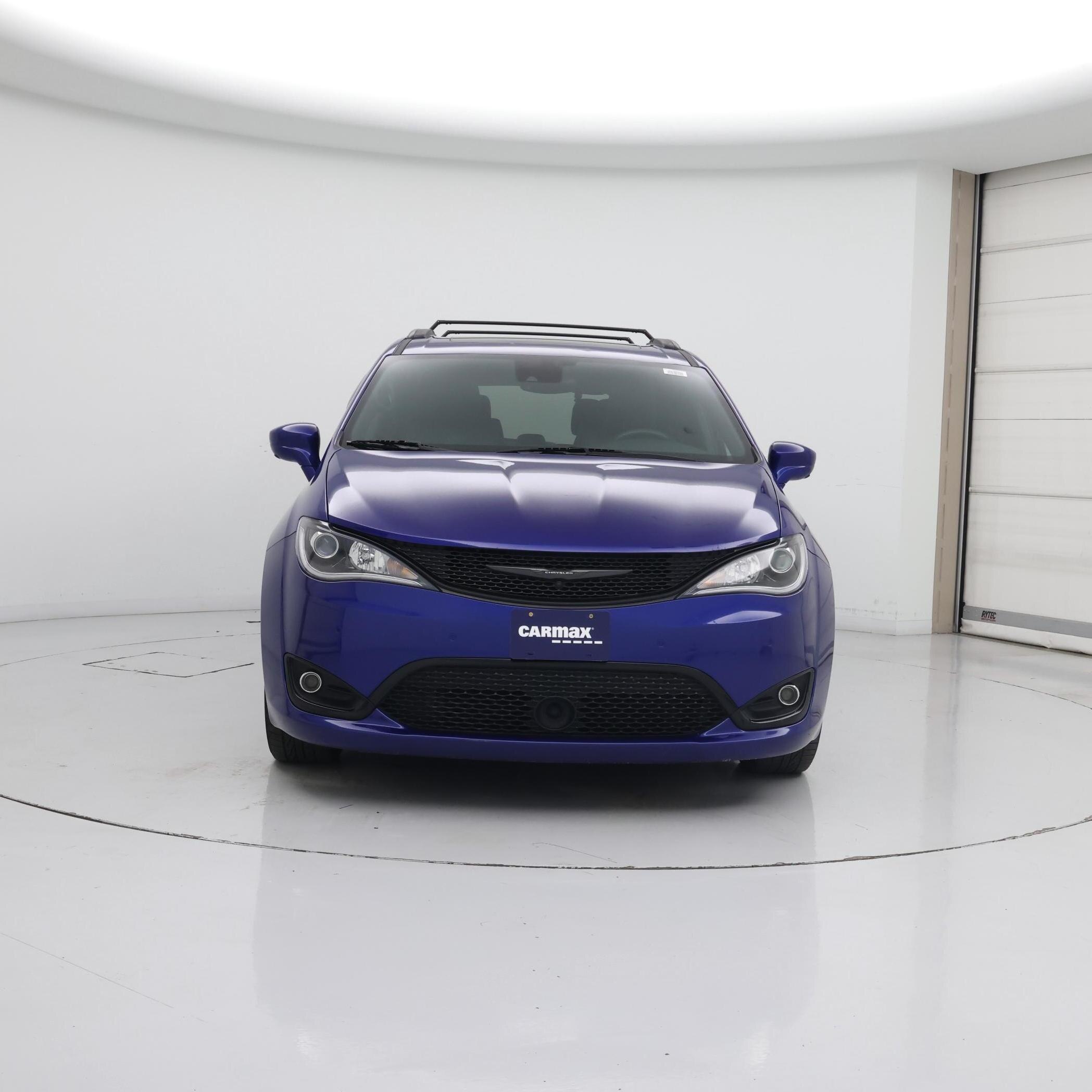 Thumbnail: 2019 Chrysler Pacifica - 5