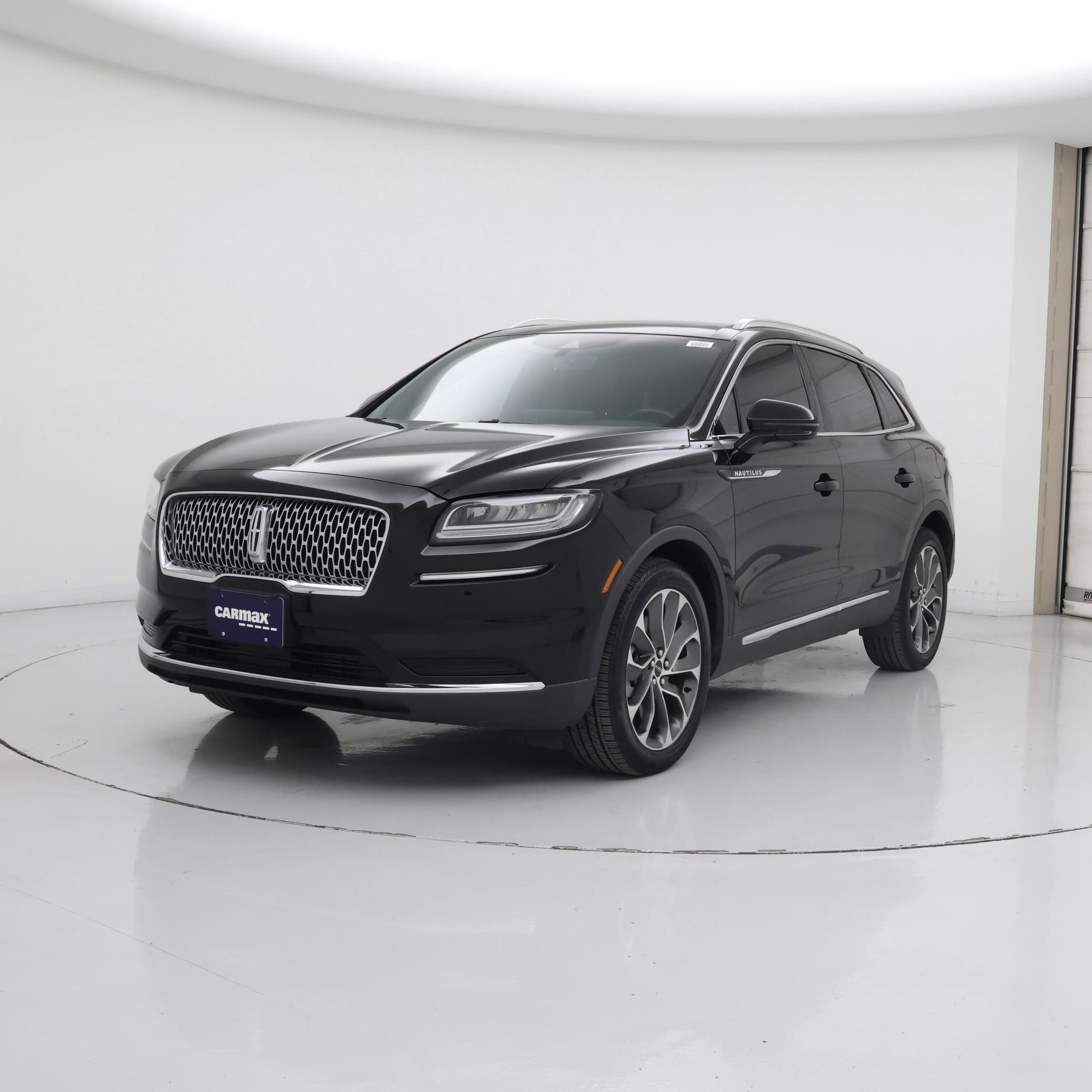 Thumbnail: 2022 Lincoln Nautilus - 4