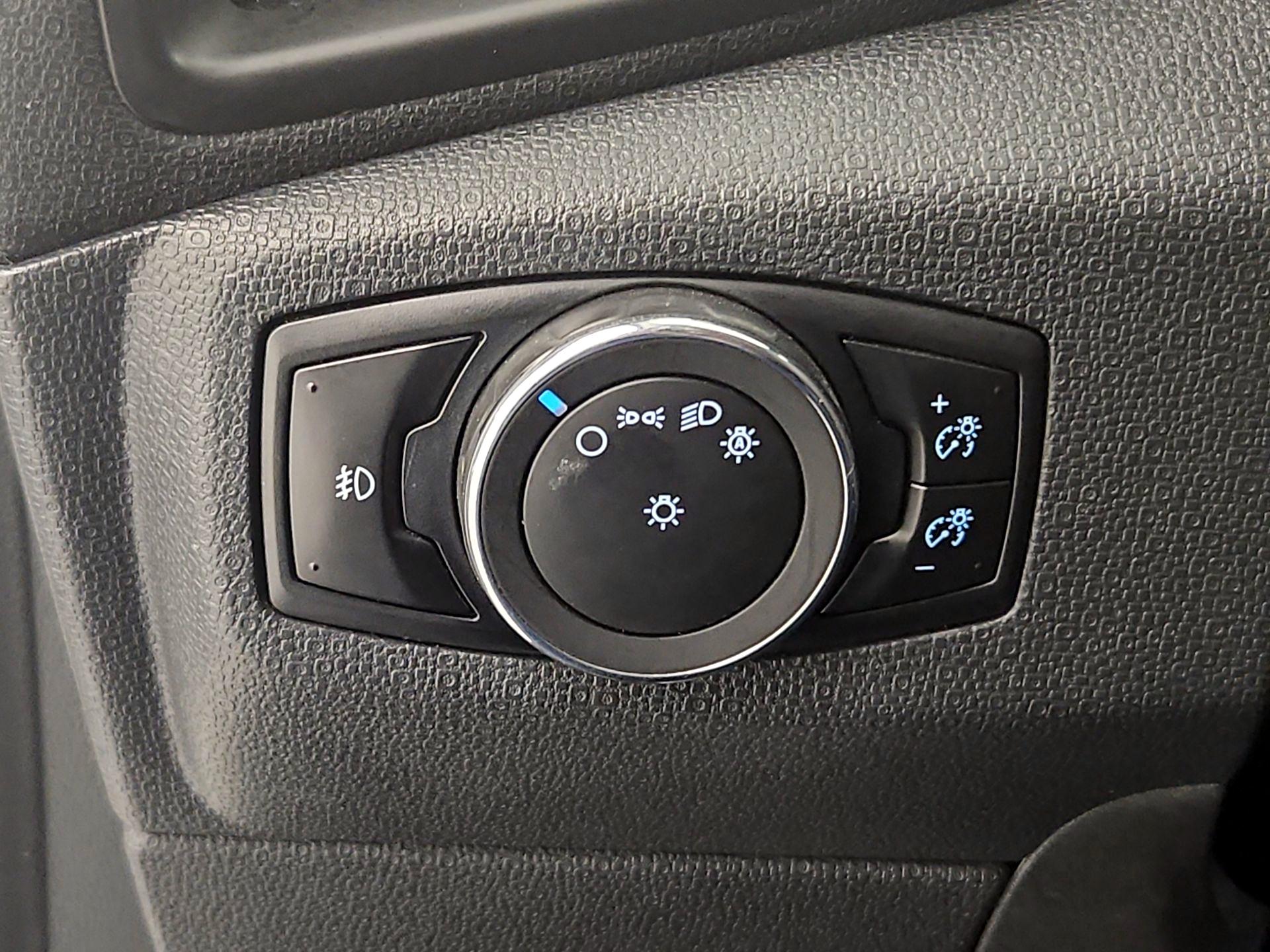 Thumbnail: 2020 Ford EcoSport - 13