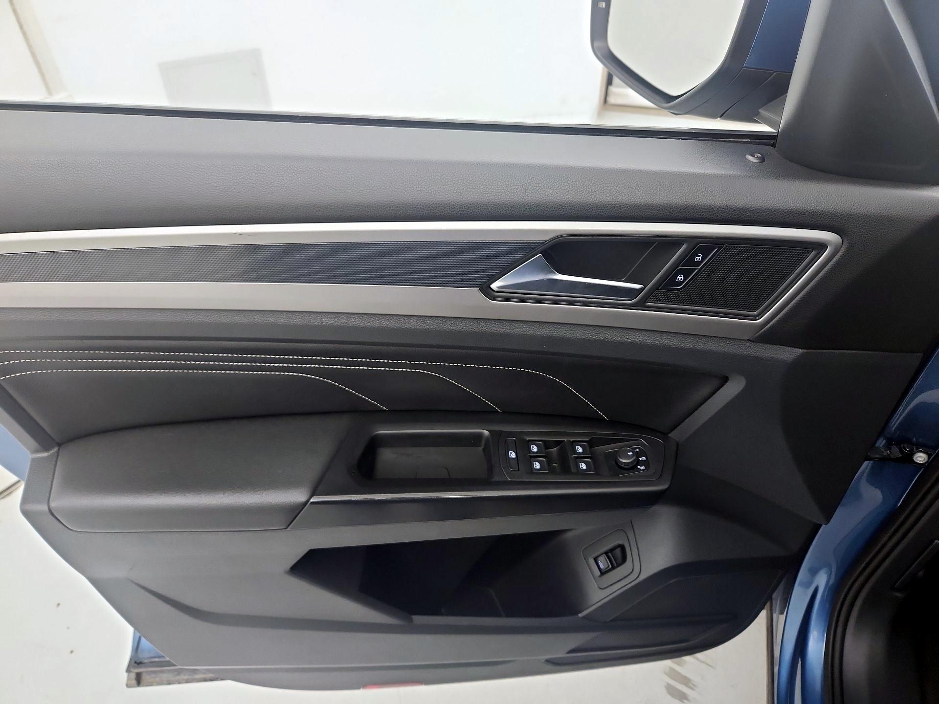 Thumbnail: 2020 Volkswagen Atlas - 12