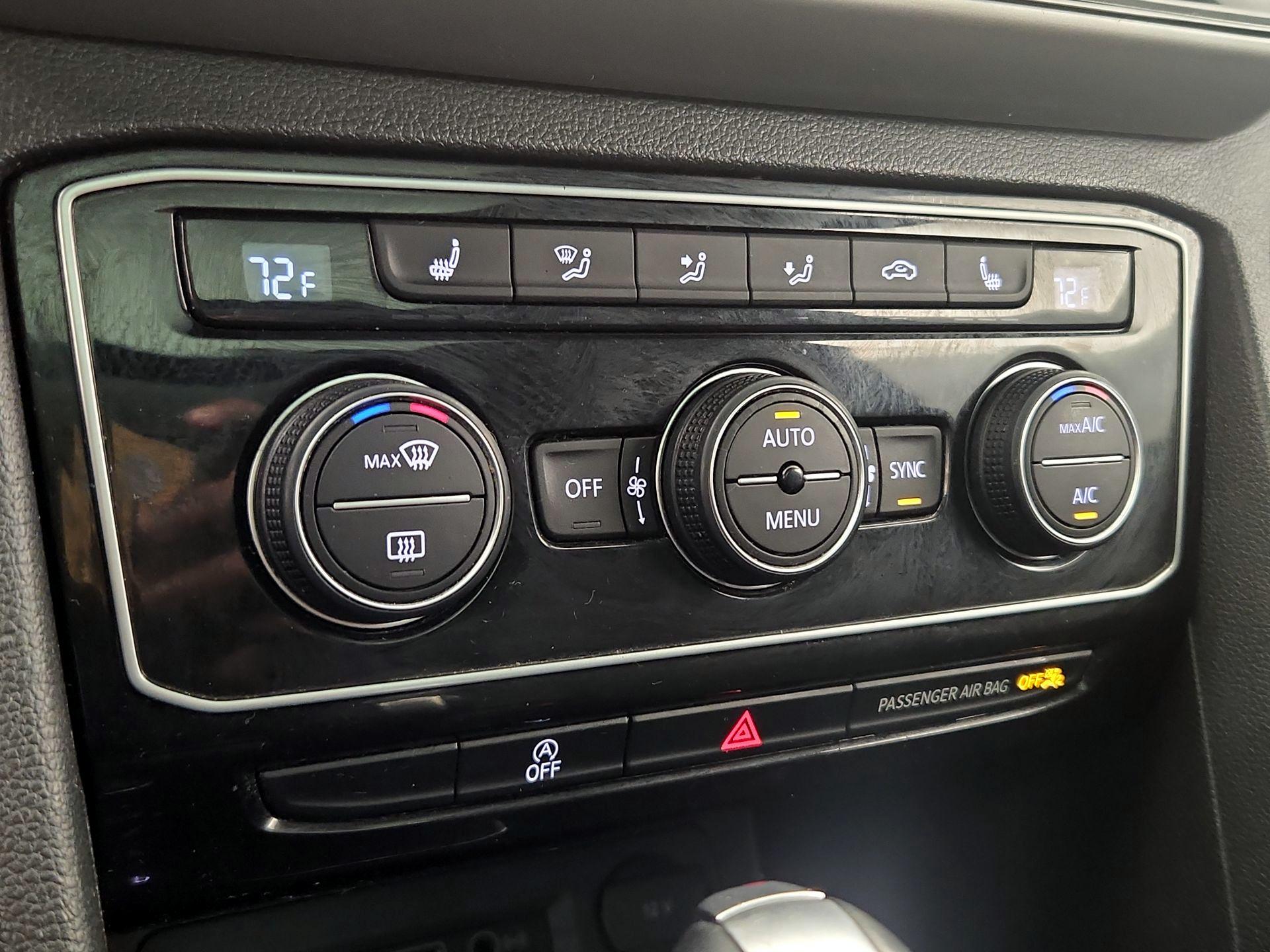 Thumbnail: 2020 Volkswagen Atlas - 17