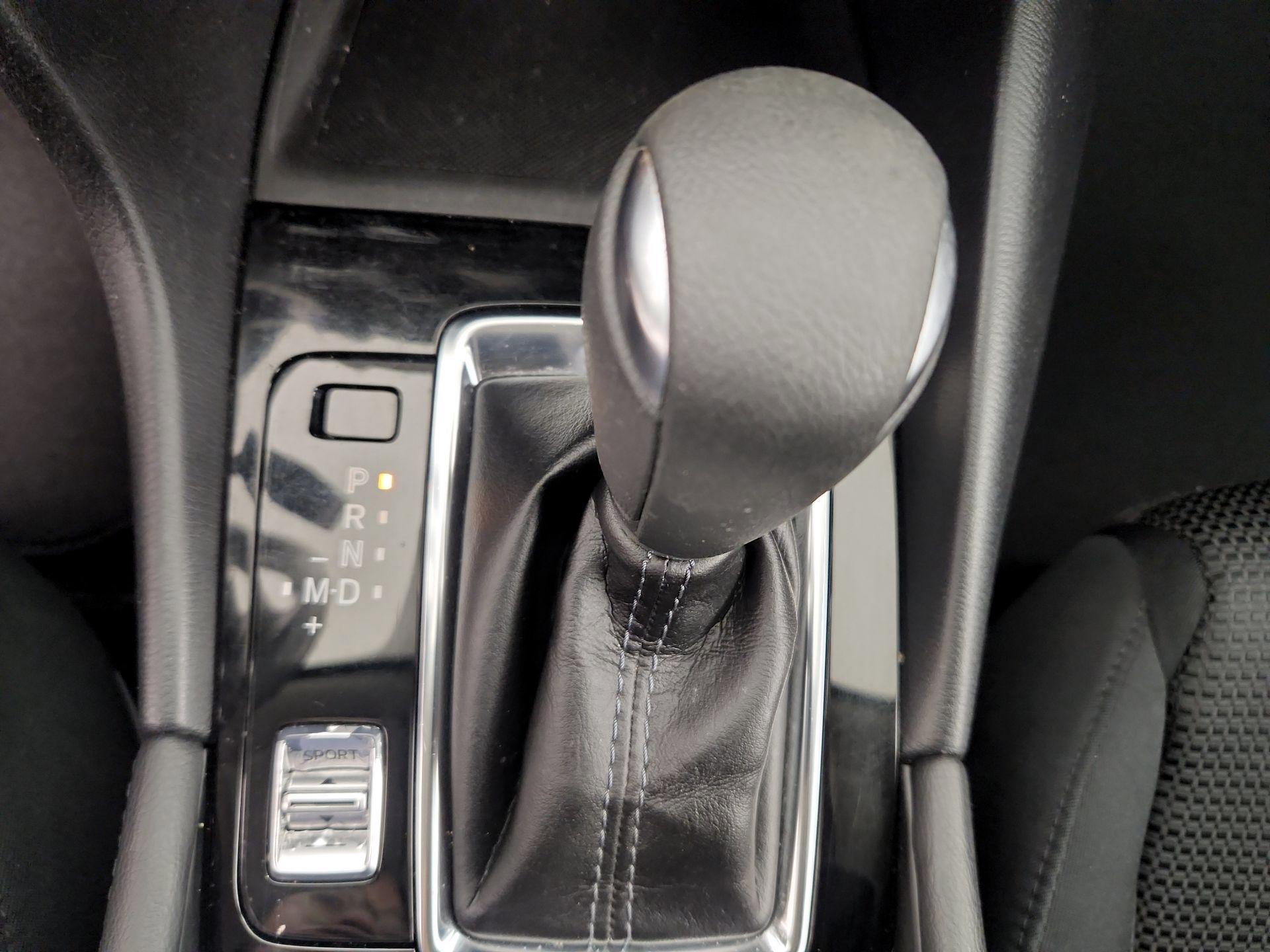 Thumbnail: 2017 Mazda Mazda3 - 17