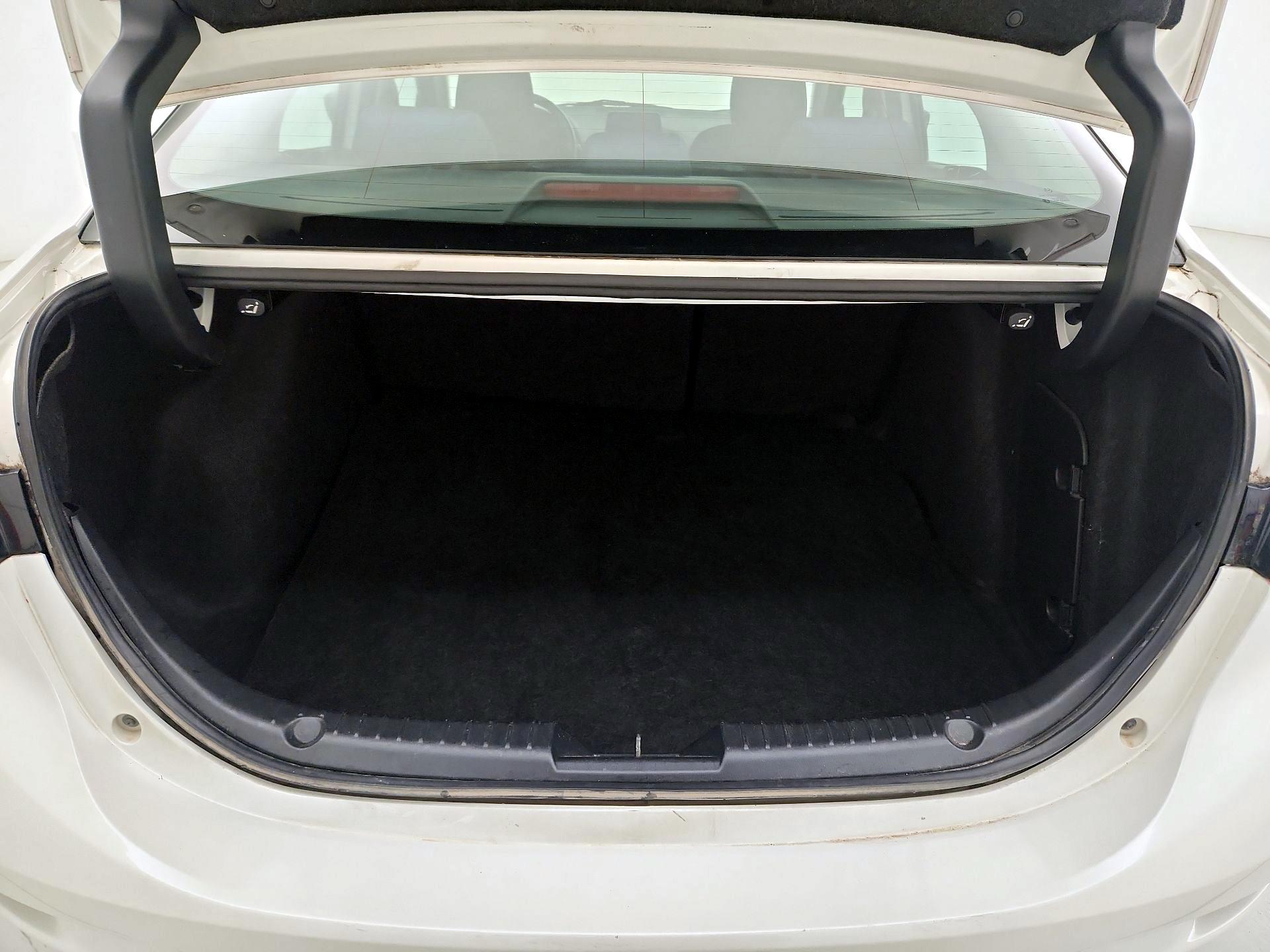 Thumbnail: 2017 Mazda Mazda3 - 19