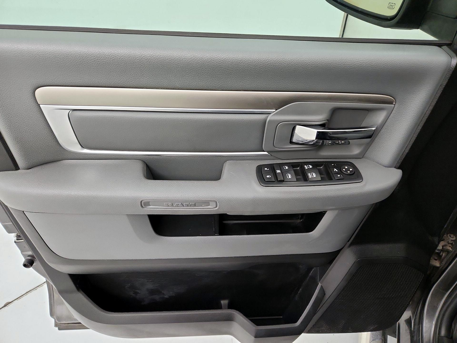 Thumbnail: 2016 RAM 1500 - 12