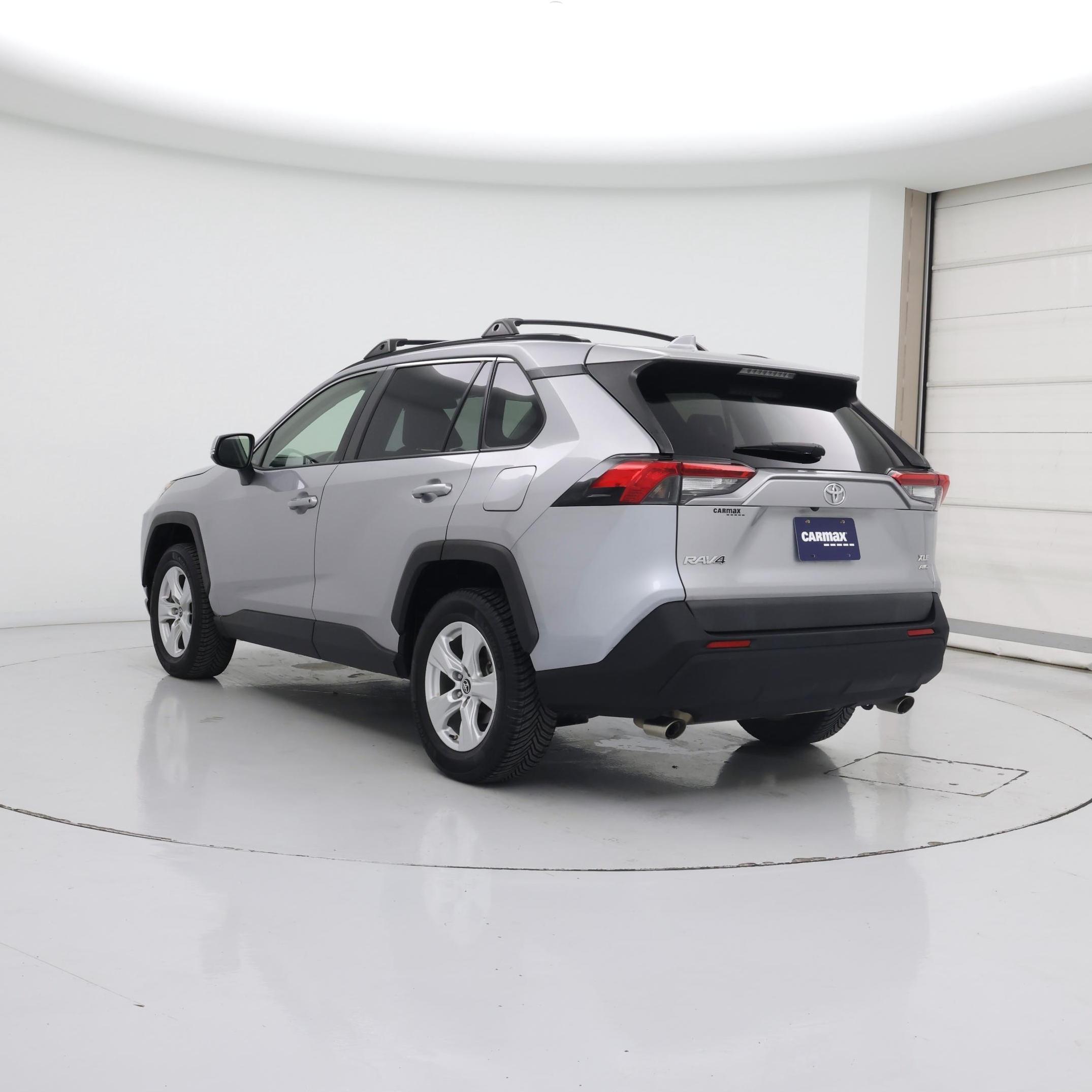 Thumbnail: 2019 Toyota RAV4 - 2