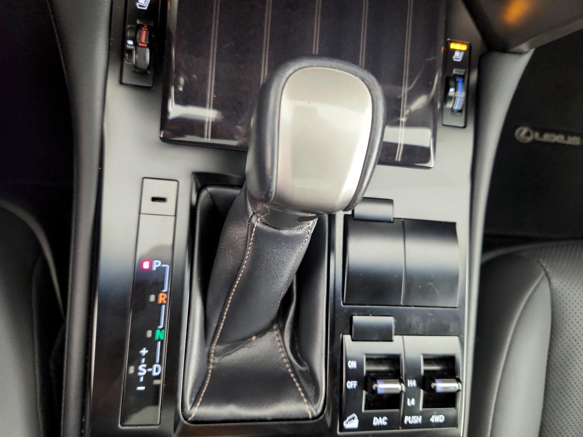 Thumbnail: 2021 Lexus GX - 17