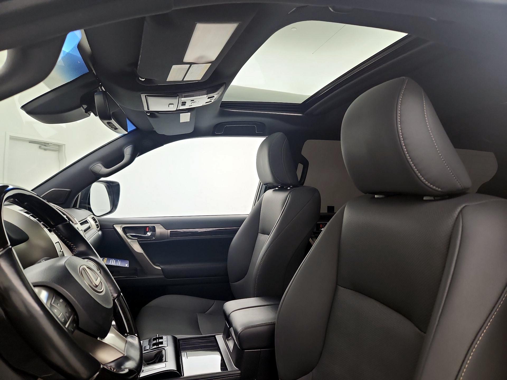 Thumbnail: 2021 Lexus GX - 19