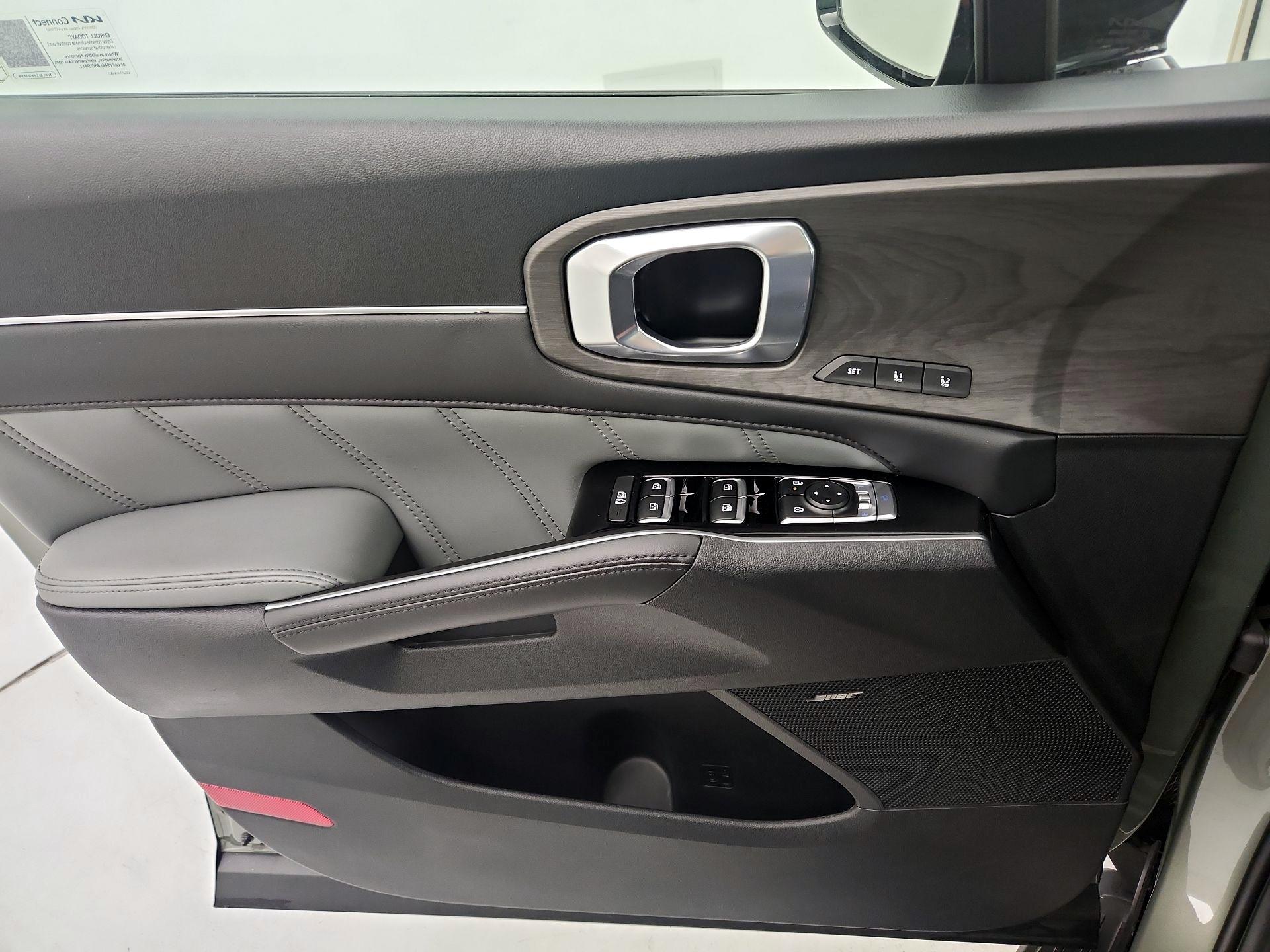 Thumbnail: 2025 Kia Sorento - 12