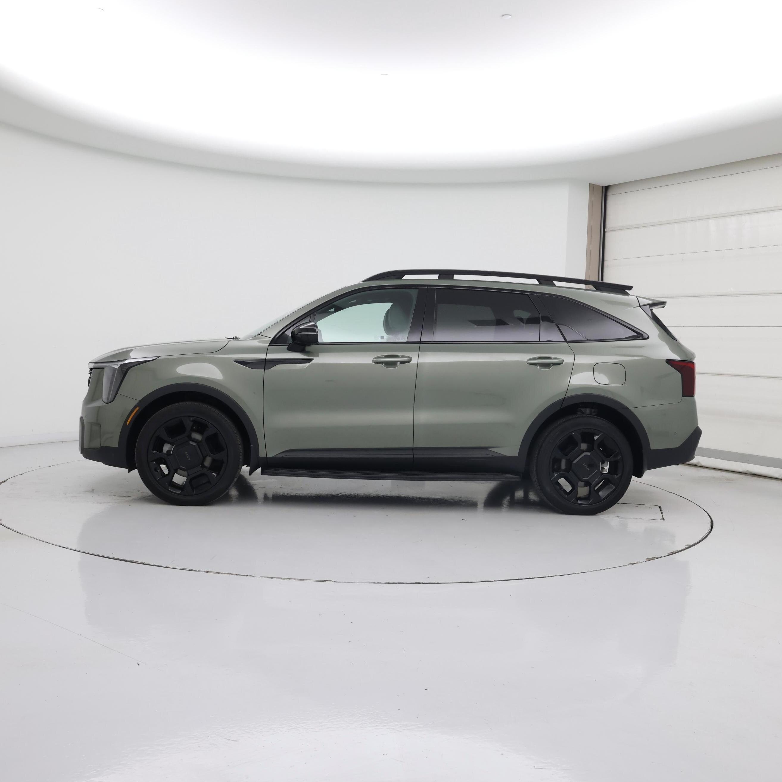 Thumbnail: 2025 Kia Sorento - 3