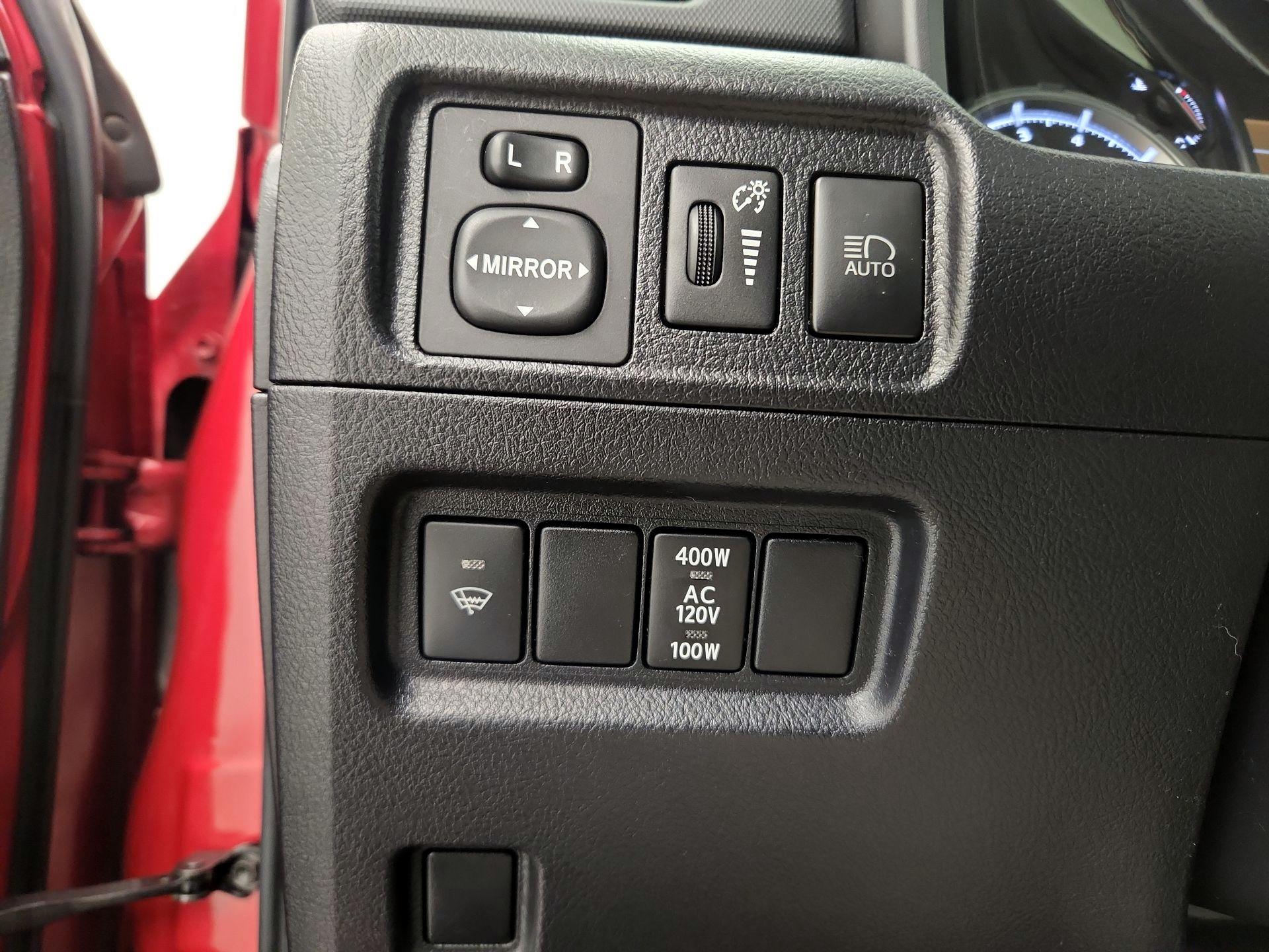 Thumbnail: 2021 Toyota 4Runner - 13