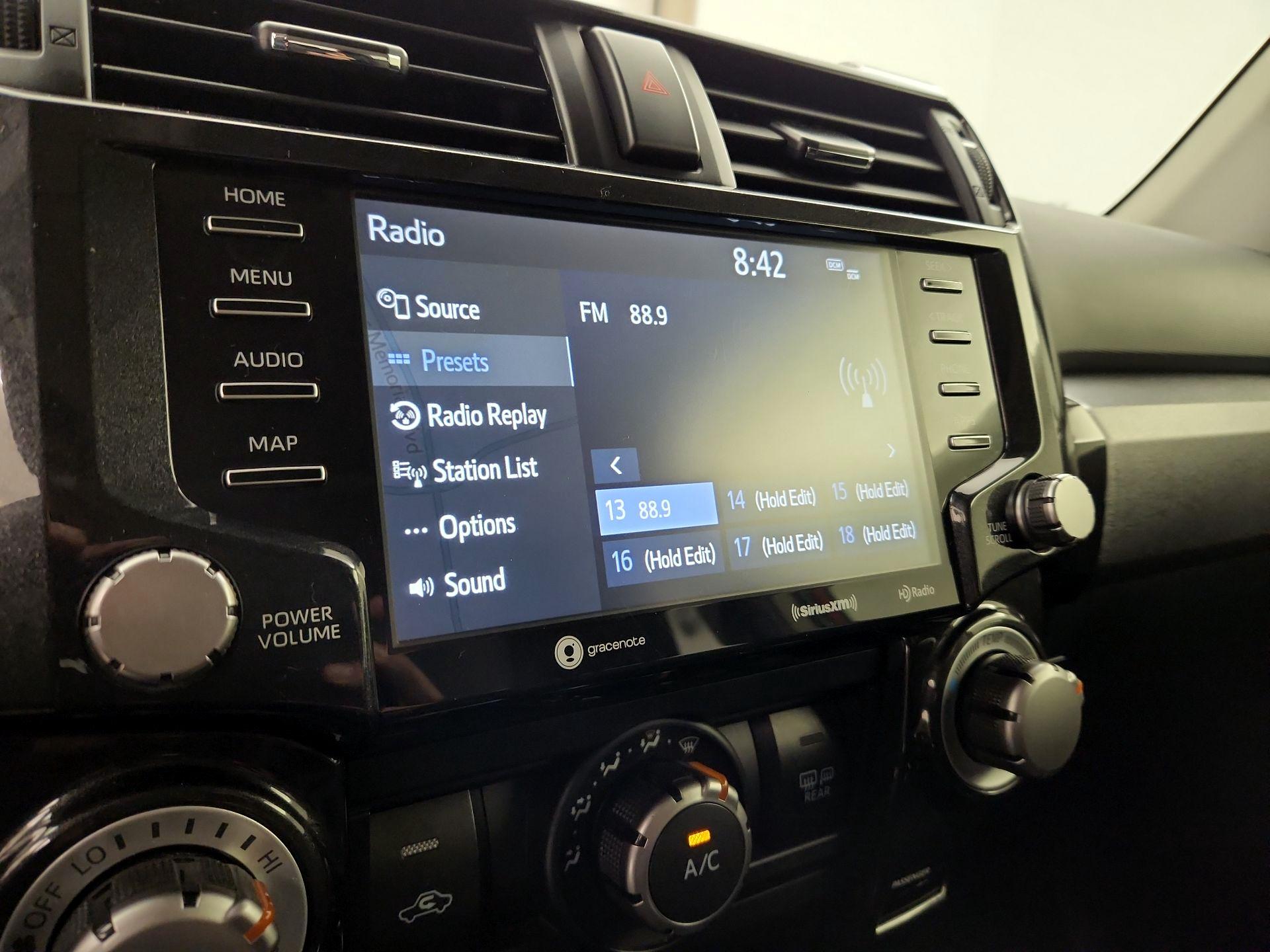 Thumbnail: 2021 Toyota 4Runner - 16