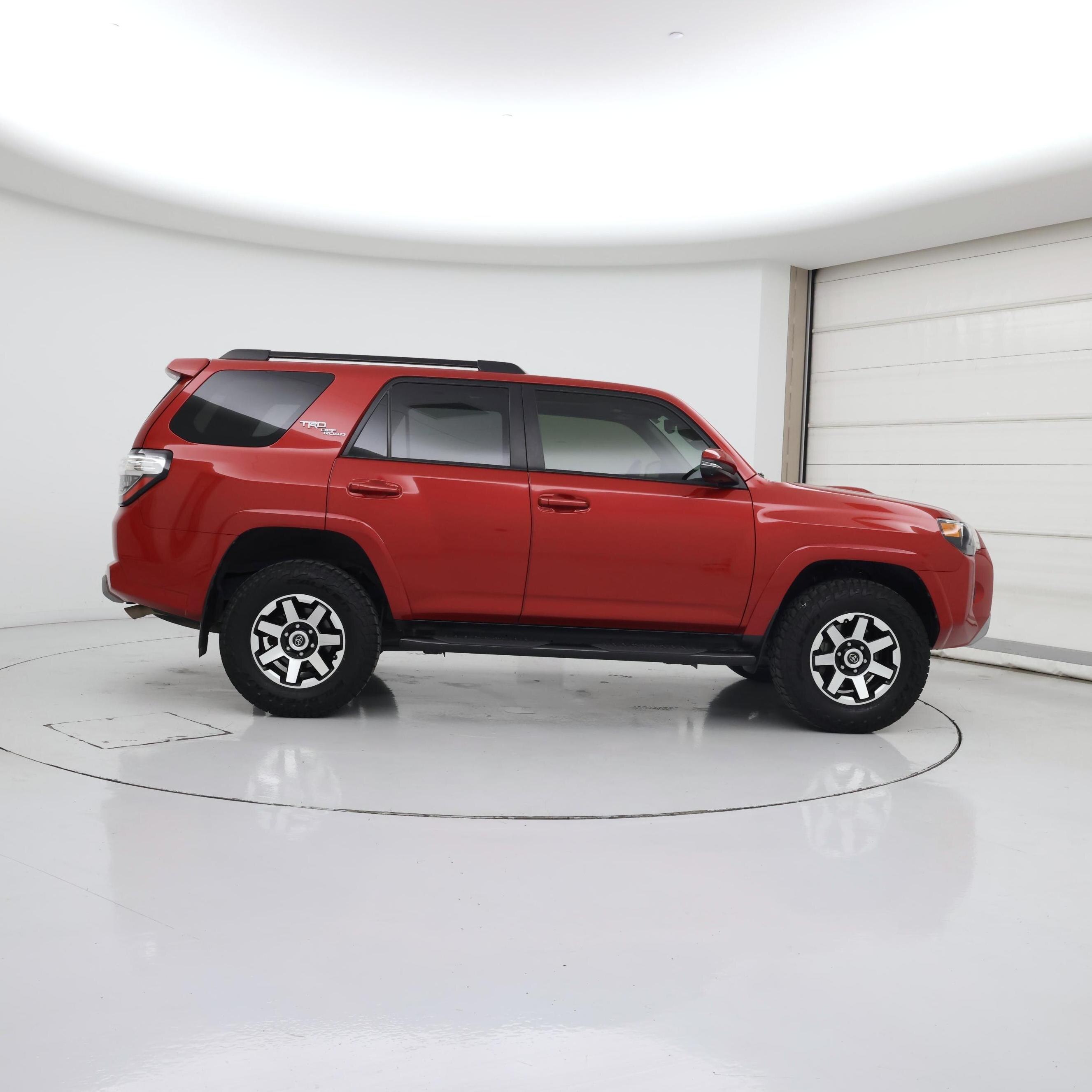 Thumbnail: 2021 Toyota 4Runner - 7