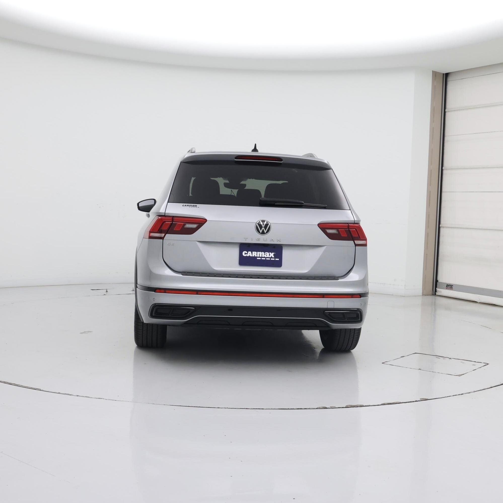 Thumbnail: 2023 Volkswagen Tiguan - 6