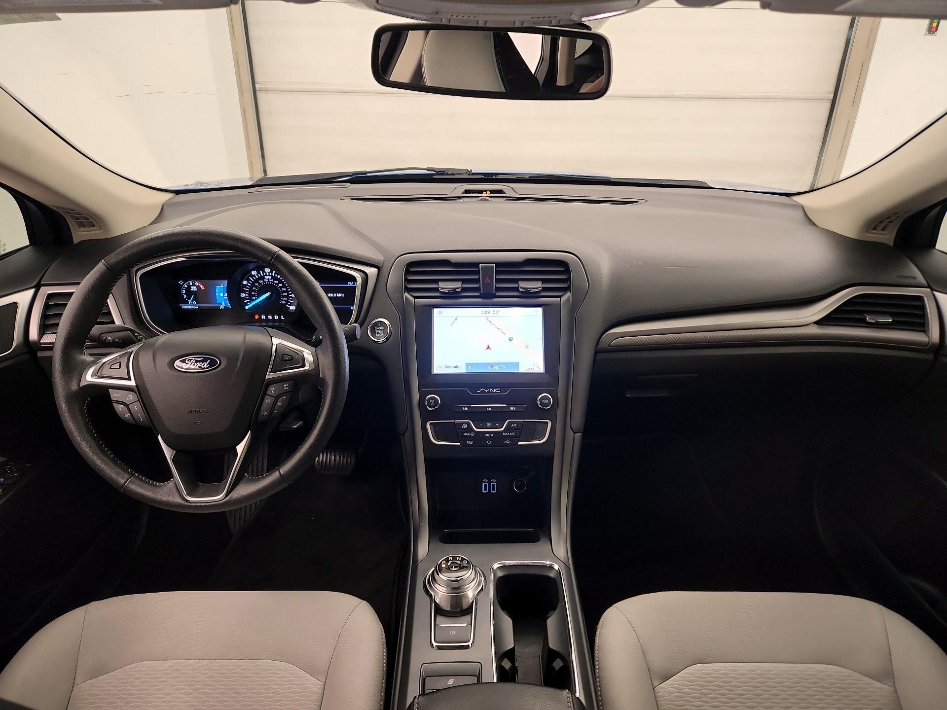 Thumbnail: 2020 Ford Fusion - 9