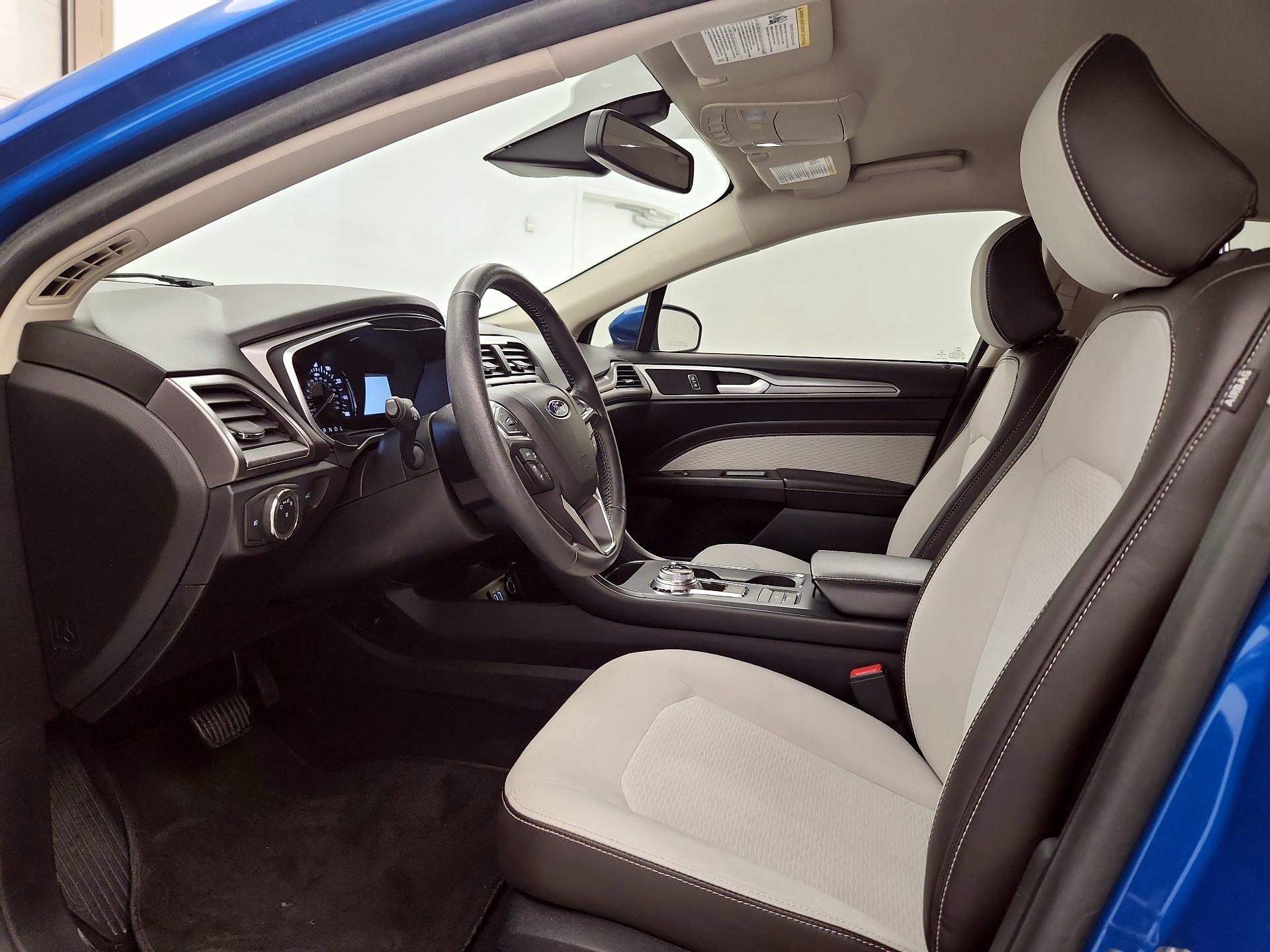 Thumbnail: 2020 Ford Fusion - 11