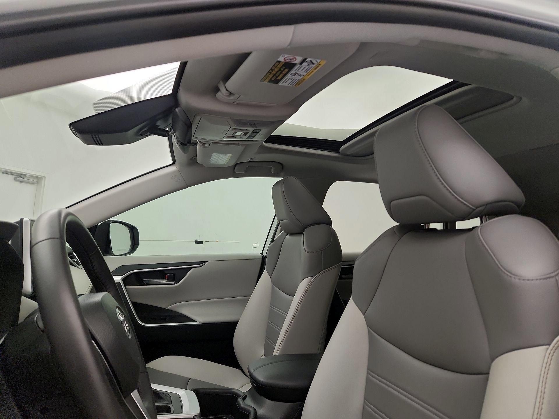 Thumbnail: 2024 Toyota RAV4 - 19