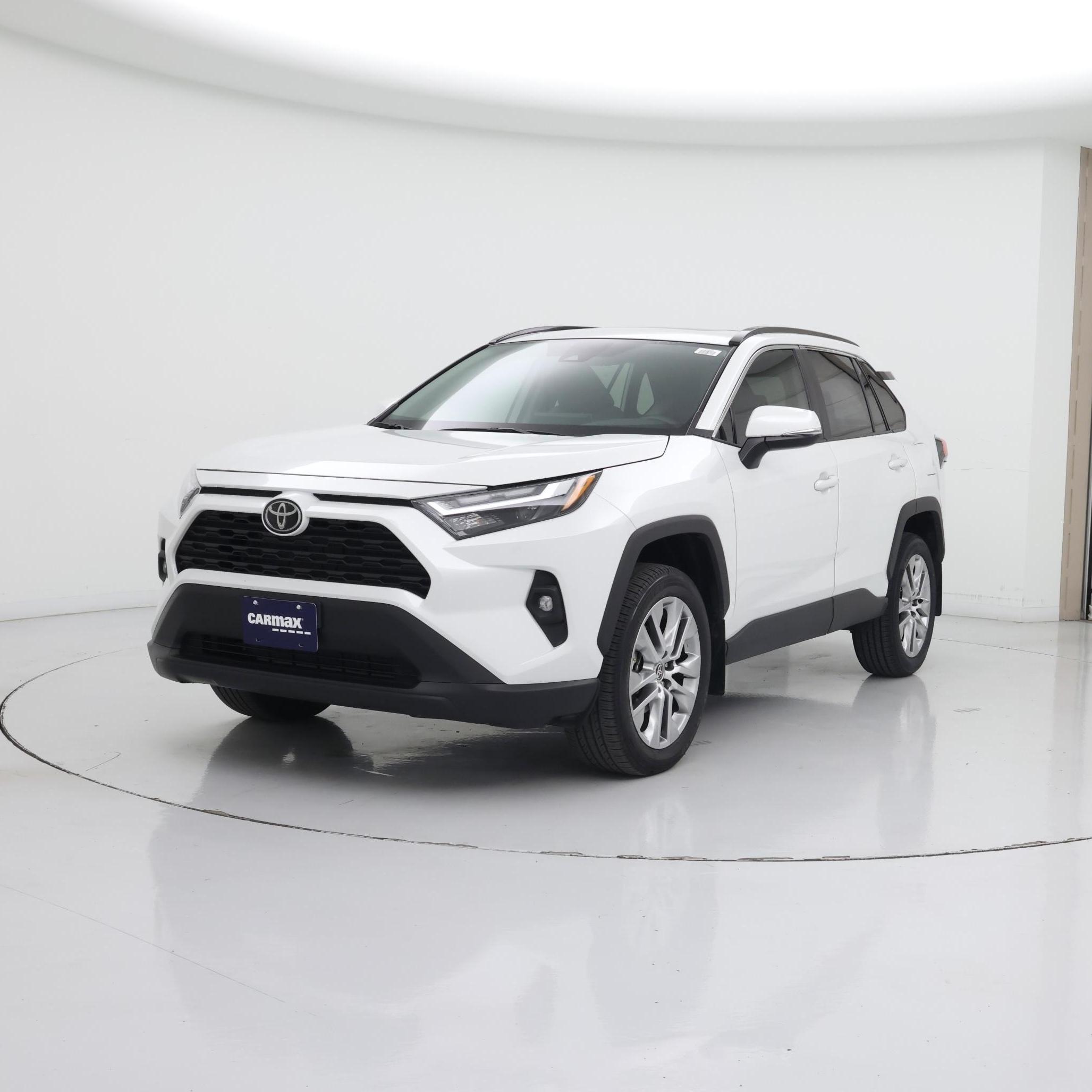 Thumbnail: 2024 Toyota RAV4 - 4