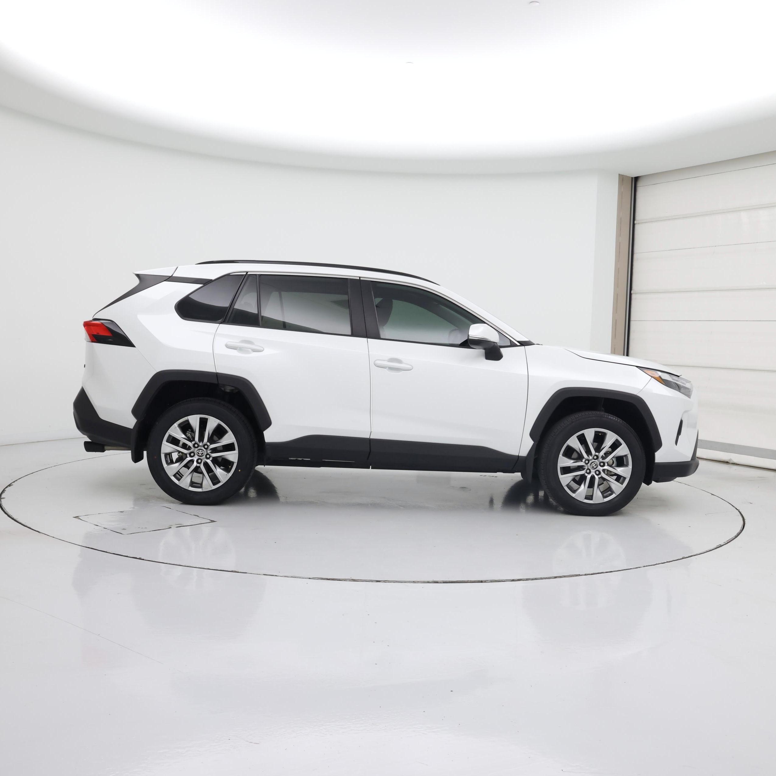 Thumbnail: 2024 Toyota RAV4 - 7