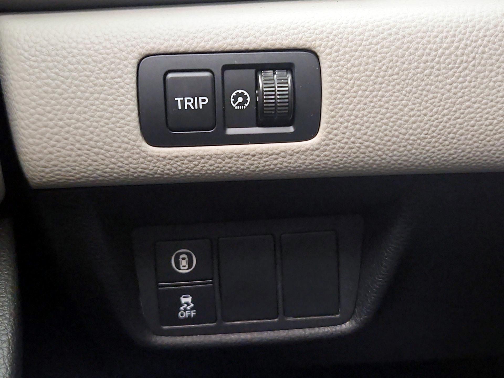 Thumbnail: 2019 Honda Accord - 13