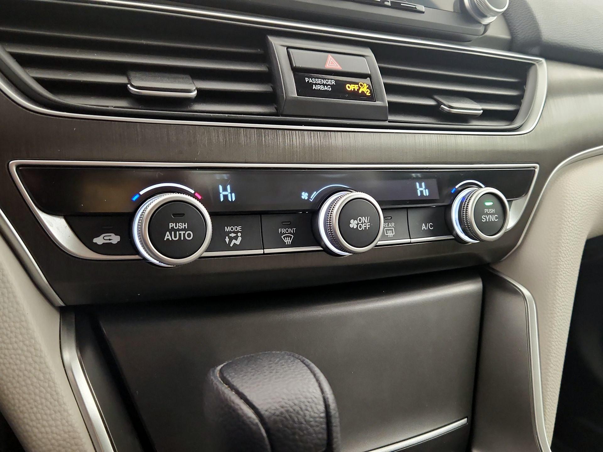 Thumbnail: 2019 Honda Accord - 16