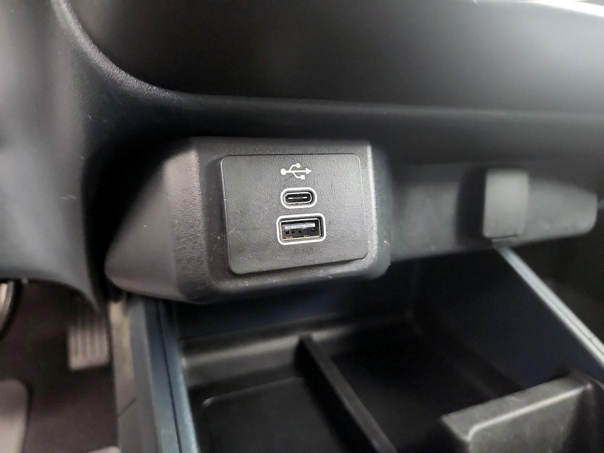 Thumbnail: 2025 Ford Maverick - 18