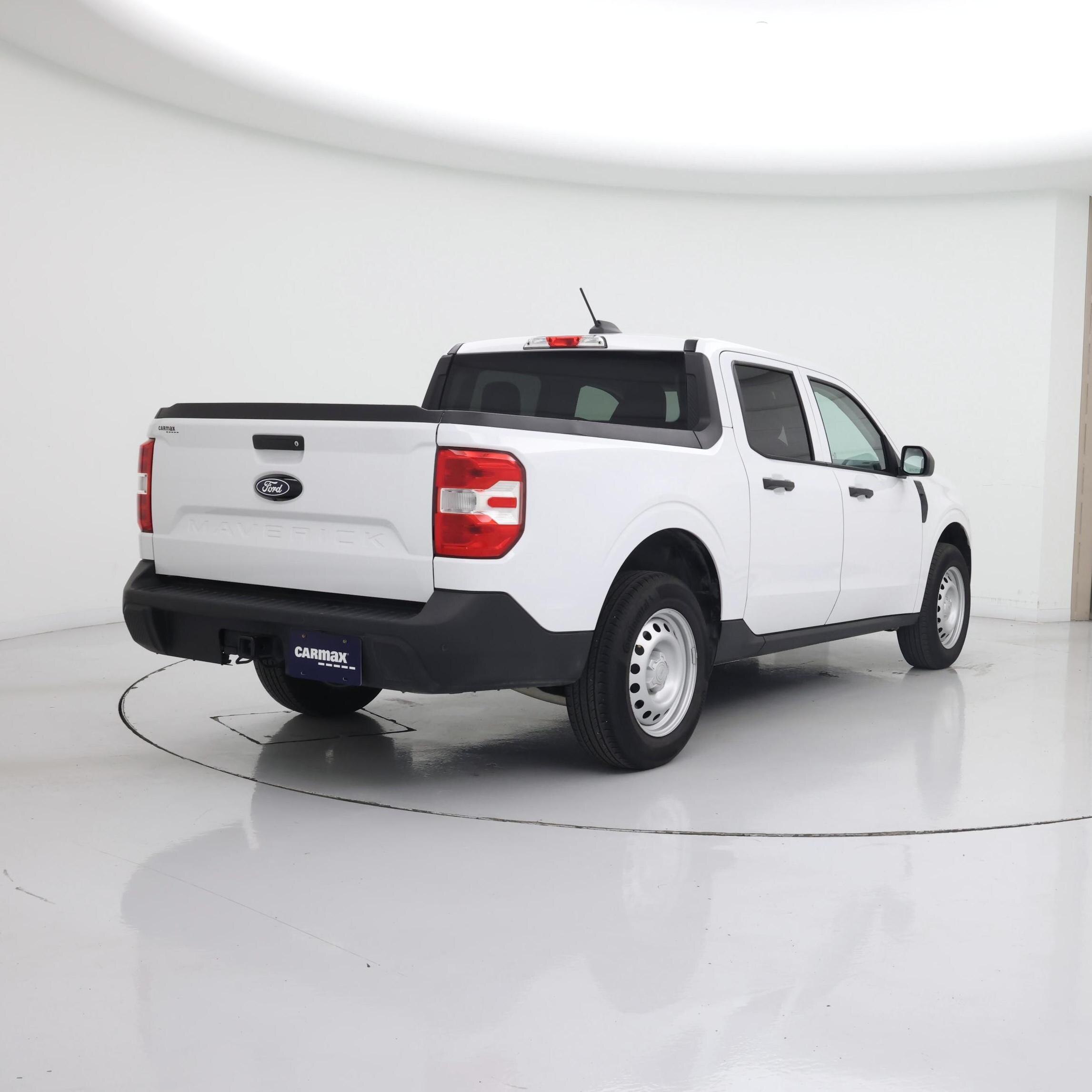 Thumbnail: 2025 Ford Maverick - 8