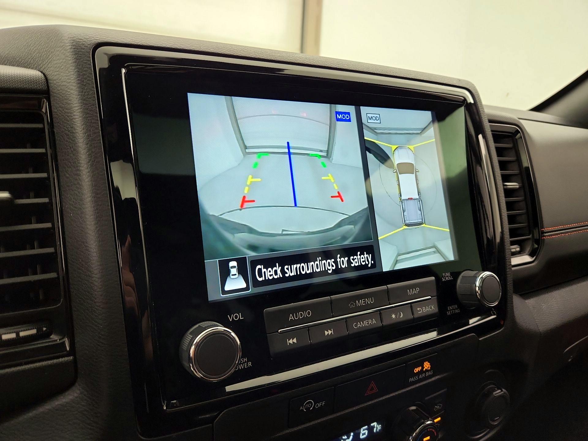 Thumbnail: 2023 Nissan Frontier - 15