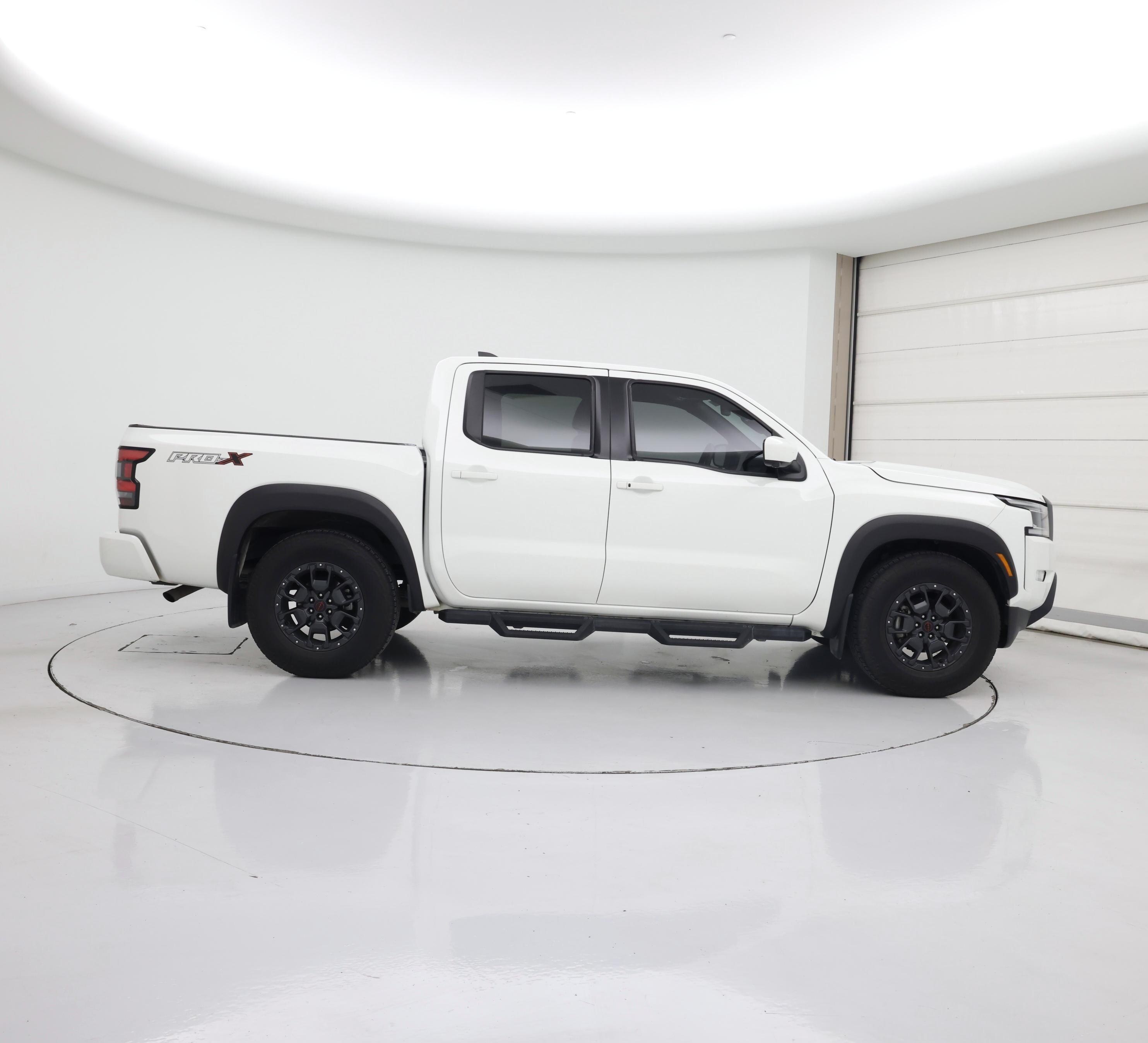 Thumbnail: 2023 Nissan Frontier - 7