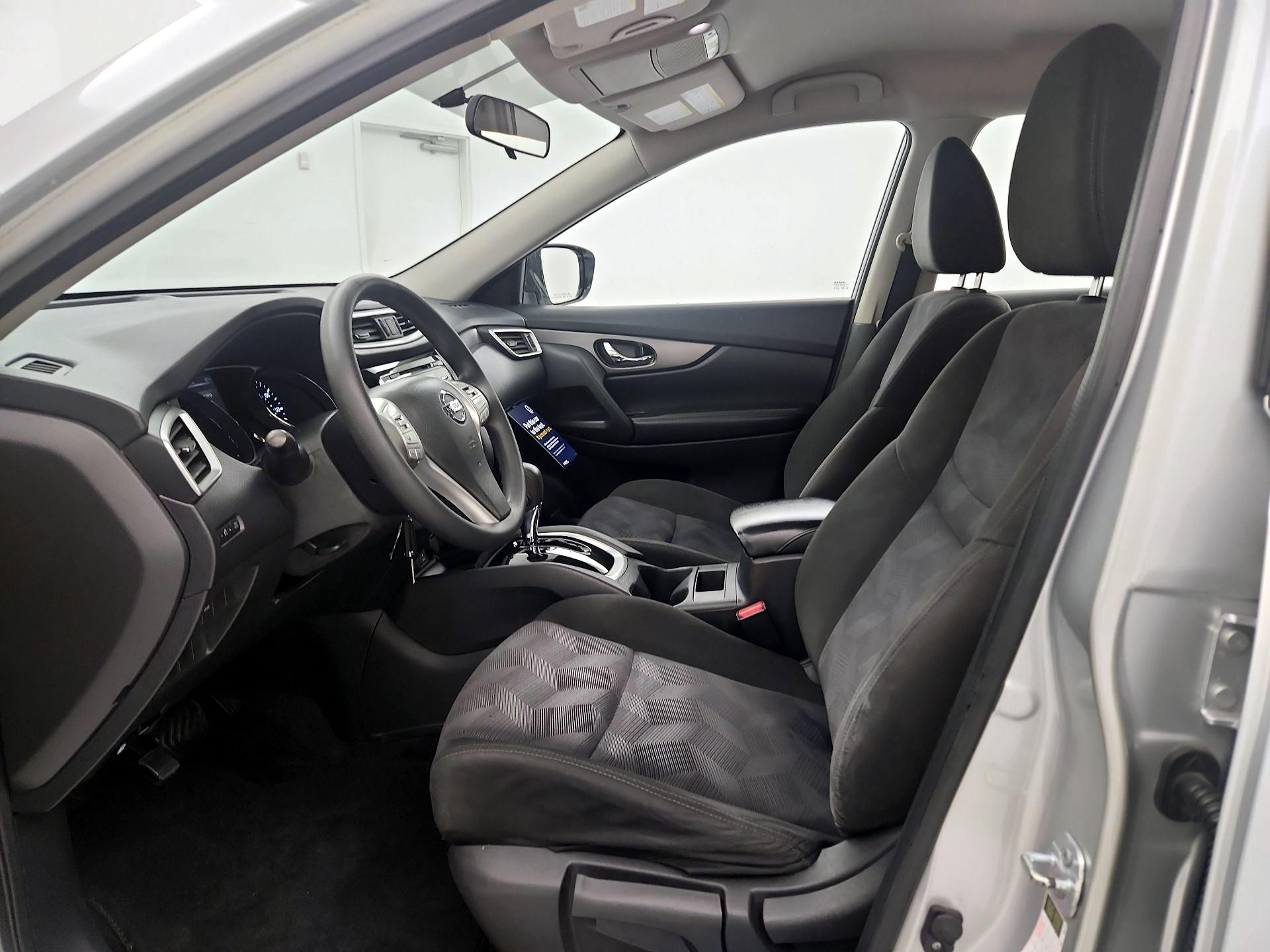 Thumbnail: 2015 Nissan Rogue - 11