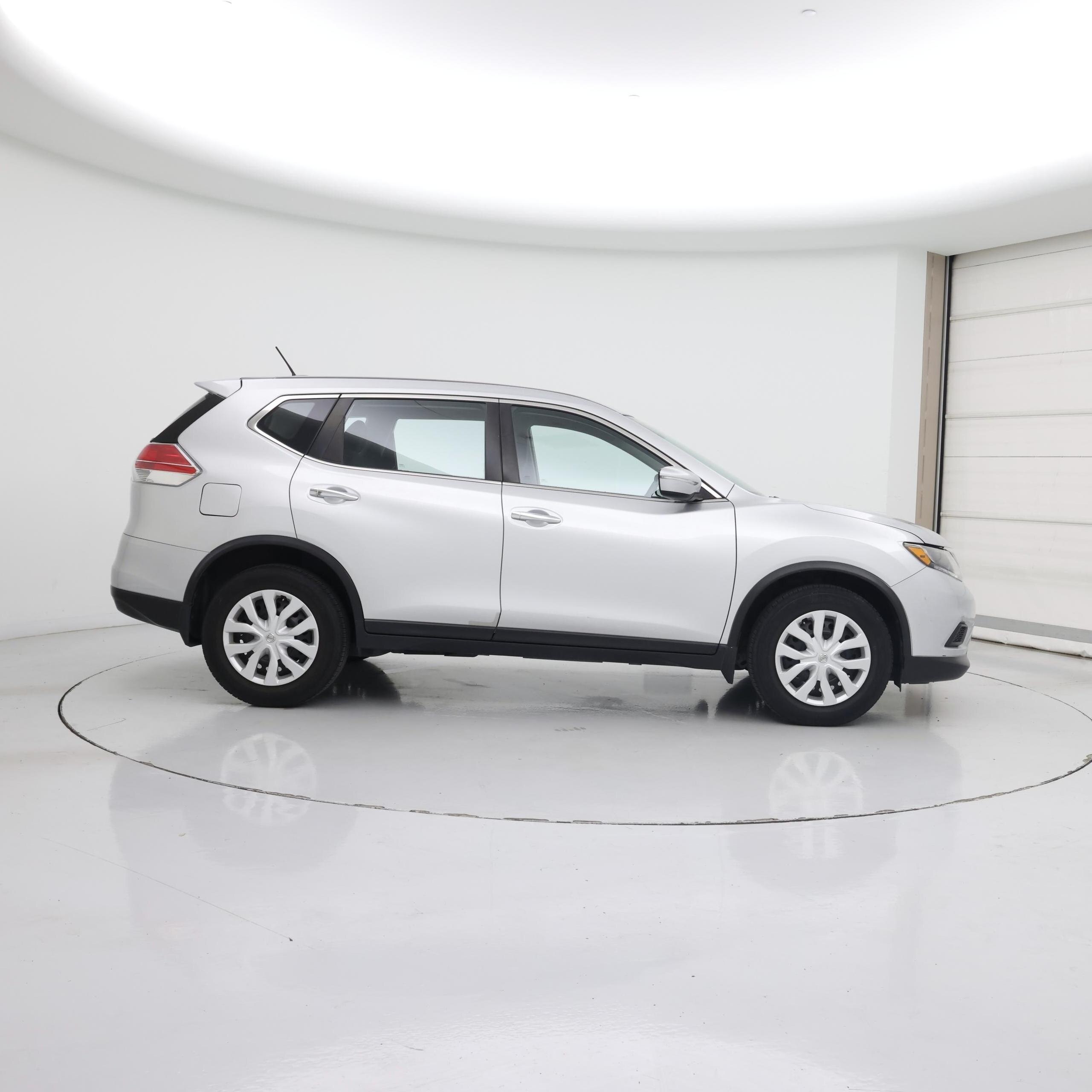 Thumbnail: 2015 Nissan Rogue - 7