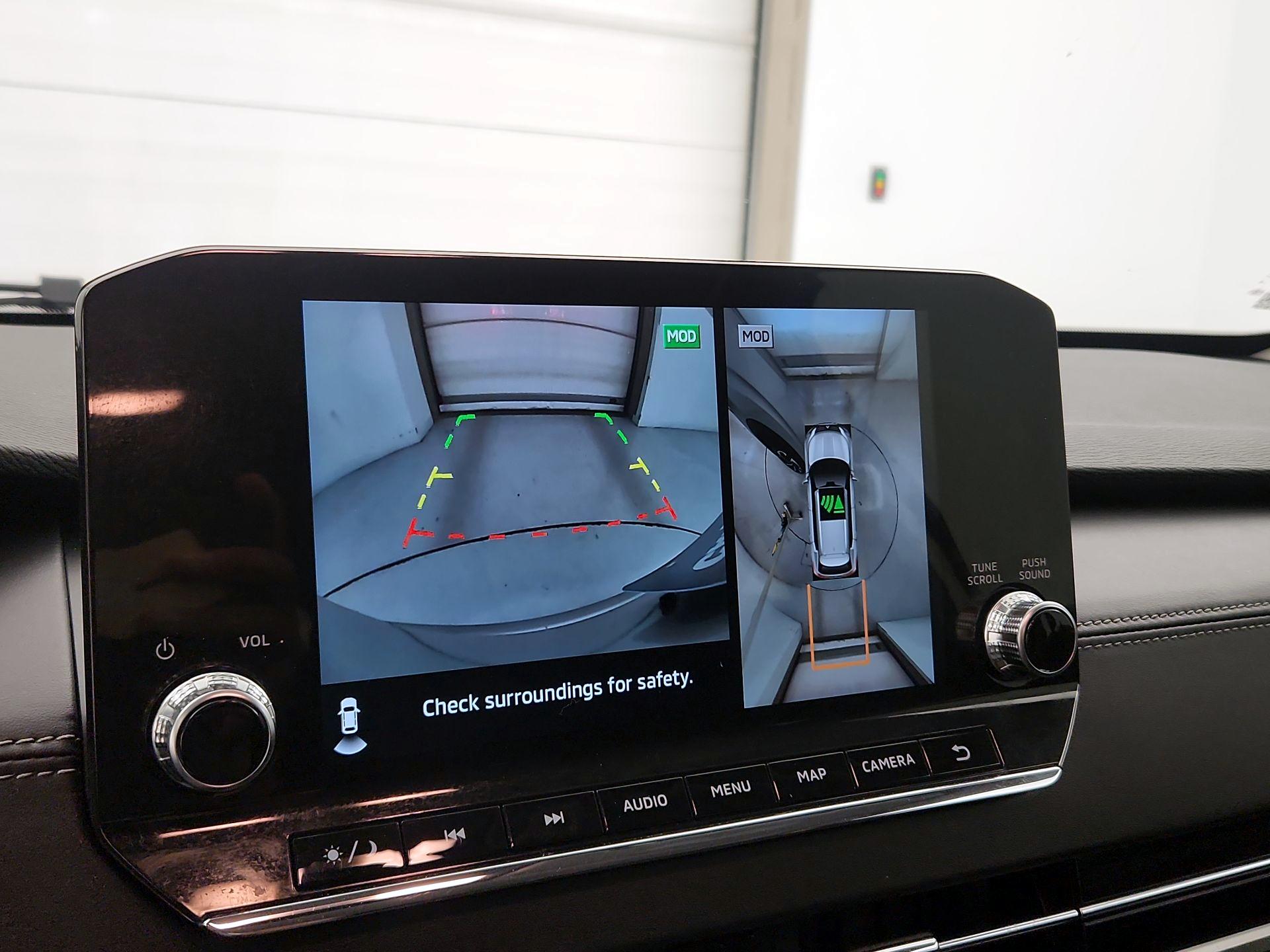 Thumbnail: 2024 Mitsubishi Outlander - 15