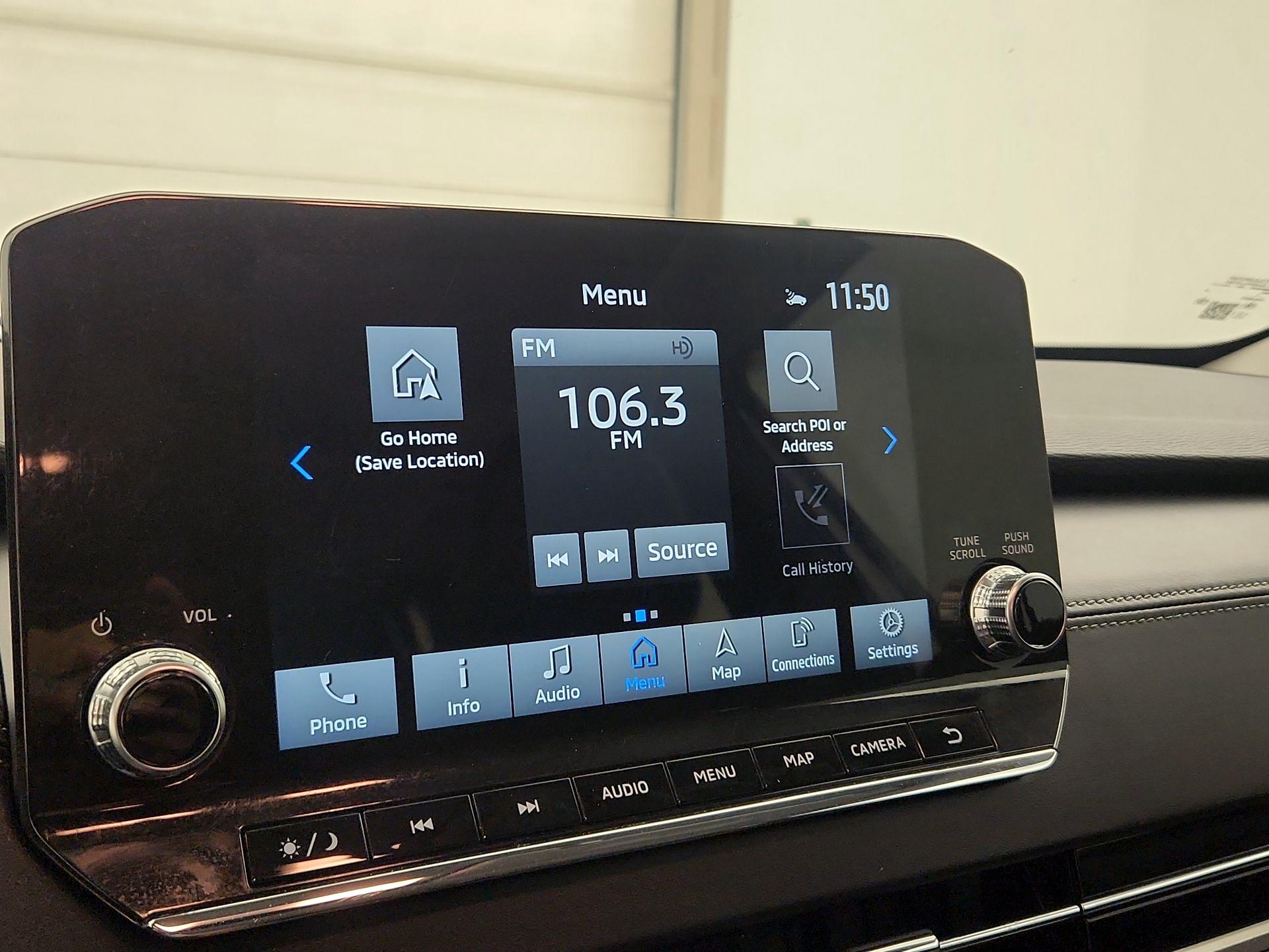 Thumbnail: 2024 Mitsubishi Outlander - 16