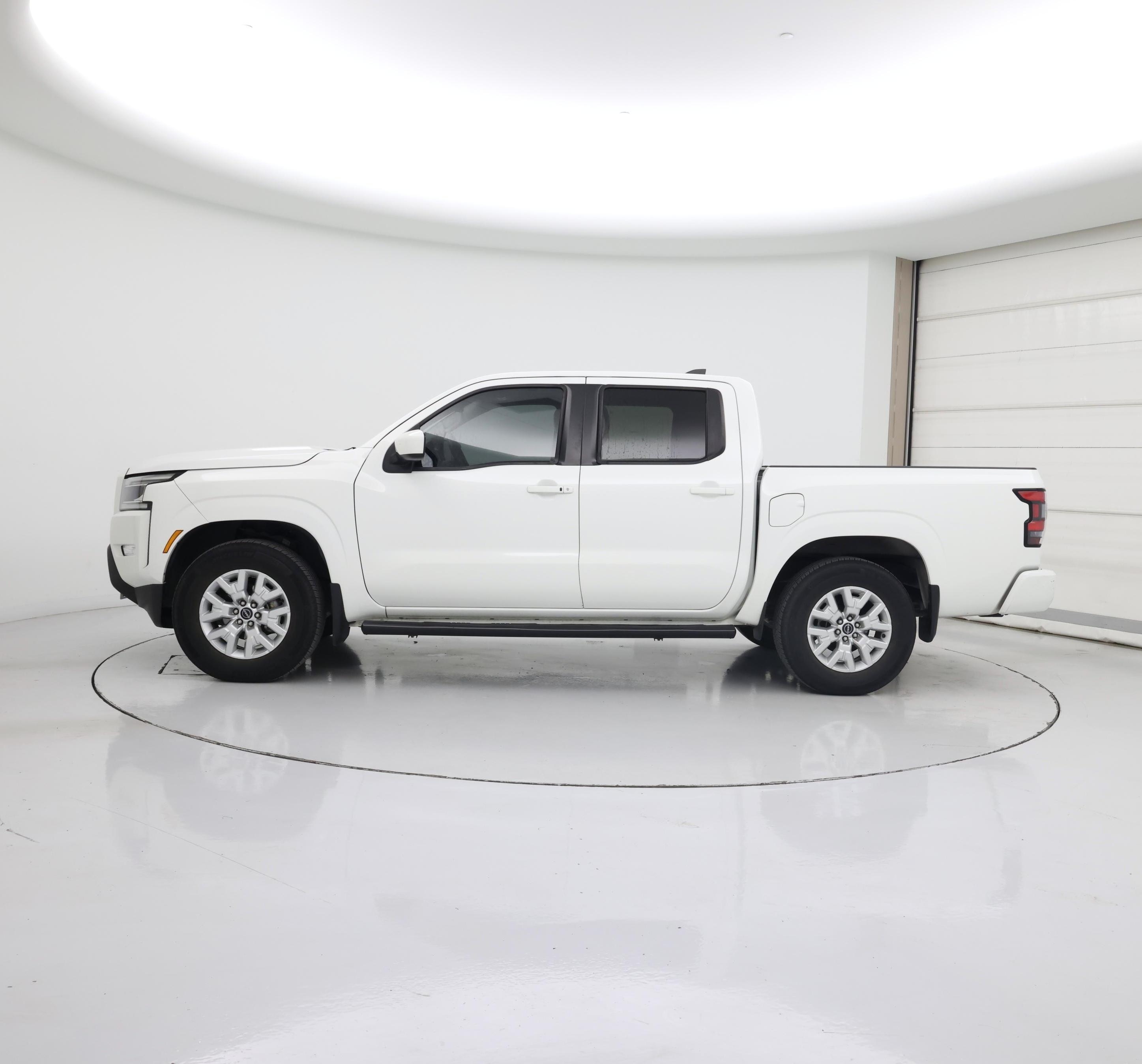 Thumbnail: 2023 Nissan Frontier - 3