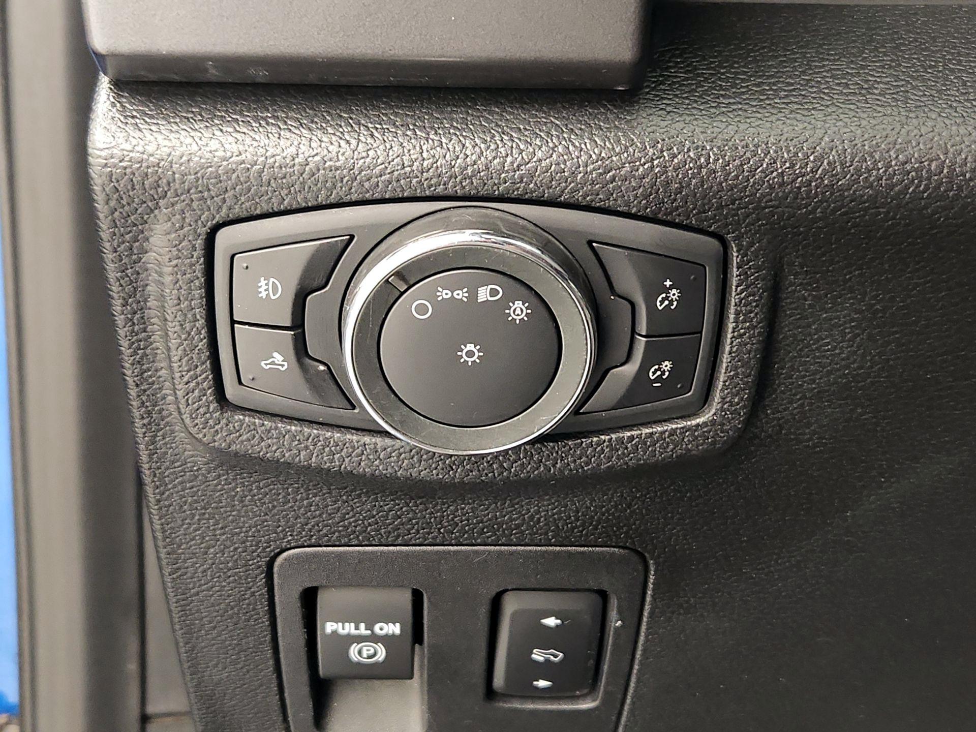 Thumbnail: 2019 Ford F-150 - 13