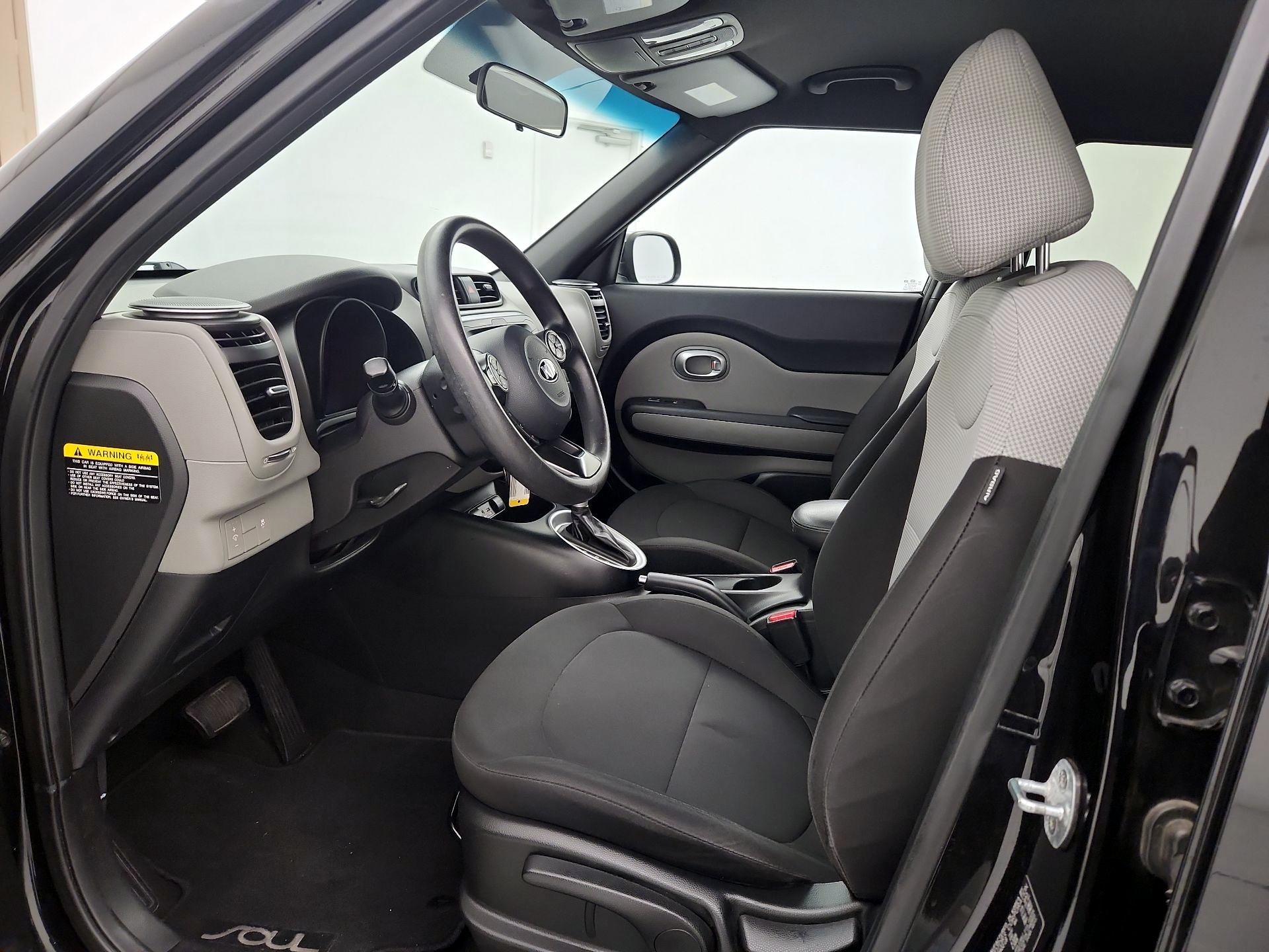 Thumbnail: 2019 Kia Soul - 11