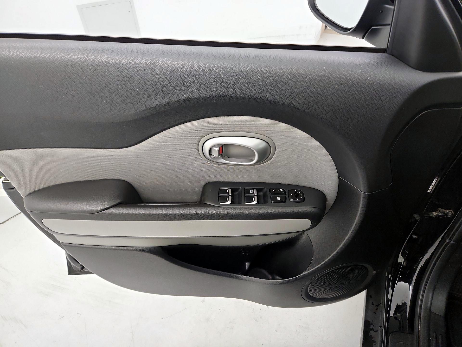 Thumbnail: 2019 Kia Soul - 12