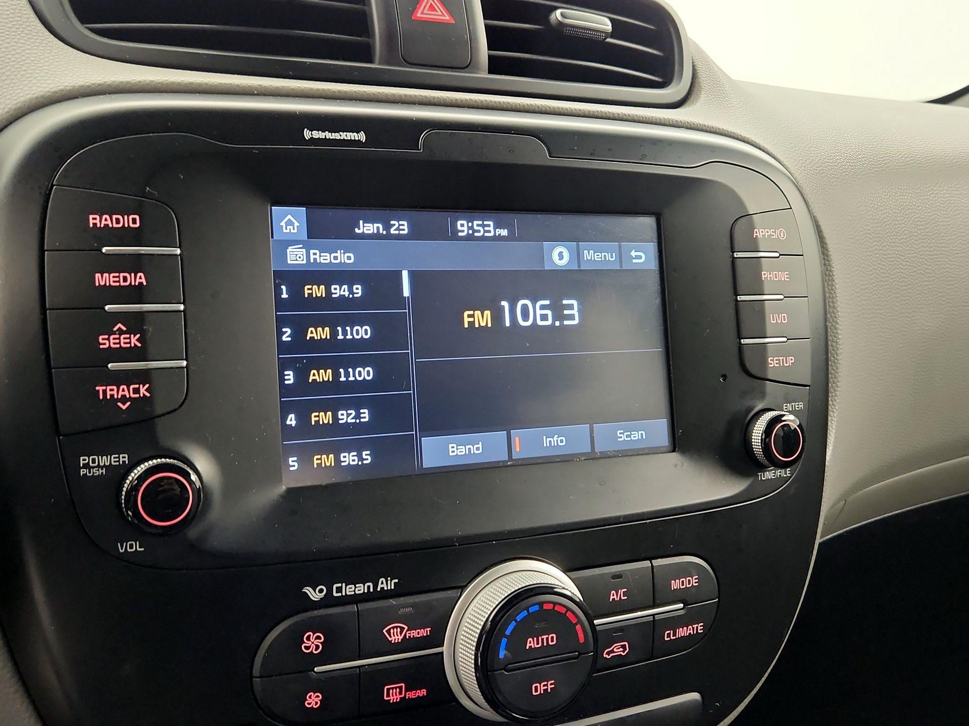 Thumbnail: 2019 Kia Soul - 15