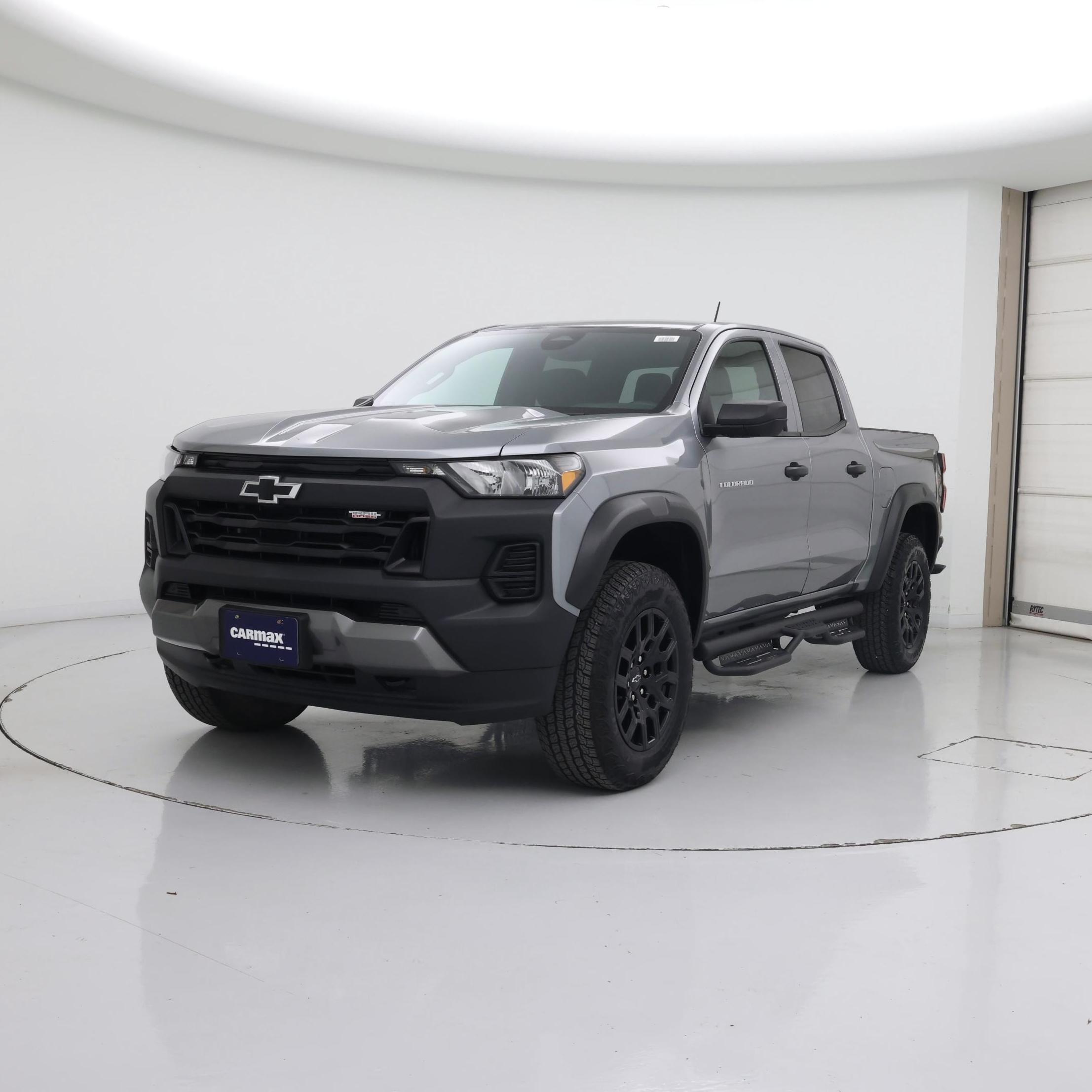 Thumbnail: 2024 Chevrolet Colorado - 4