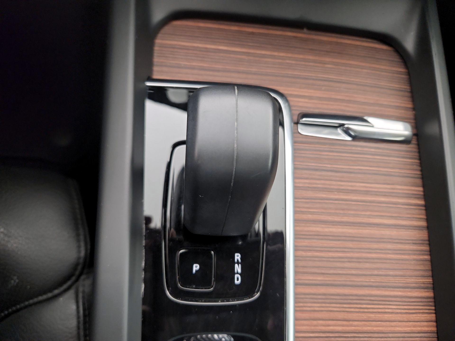 Thumbnail: 2023 Volvo S60 - 18