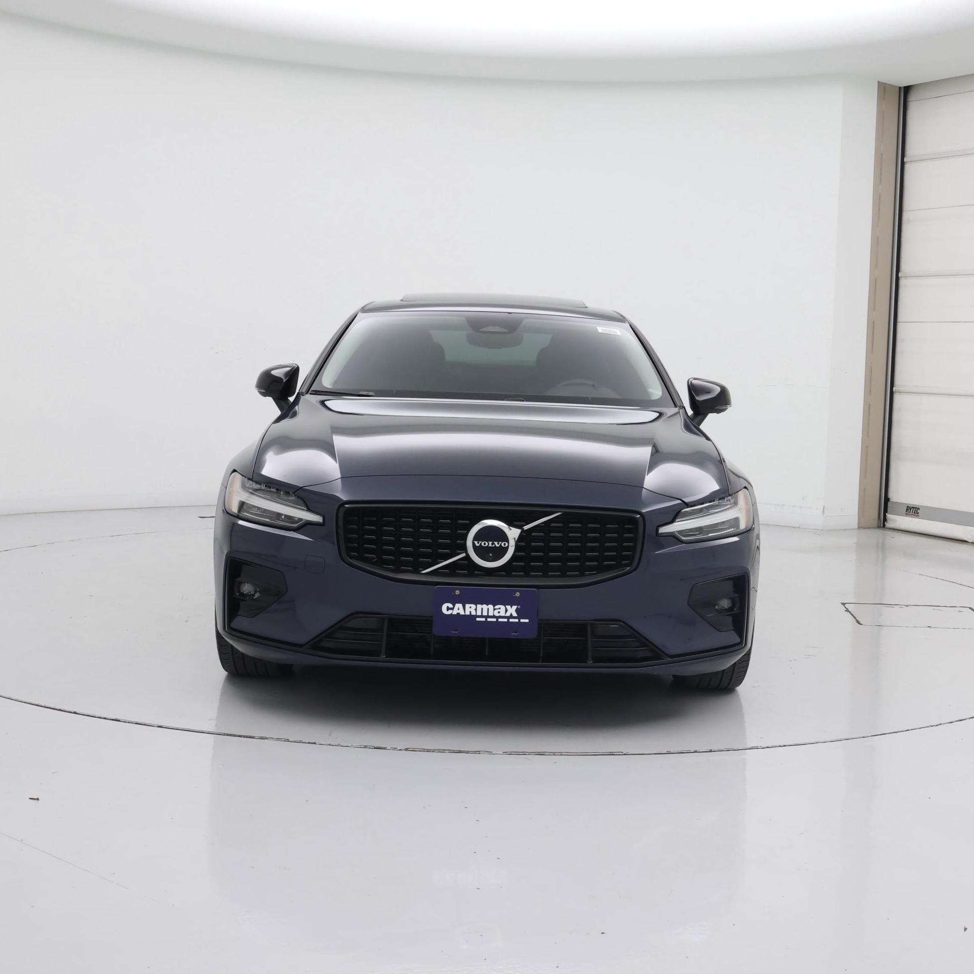 Thumbnail: 2023 Volvo S60 - 5